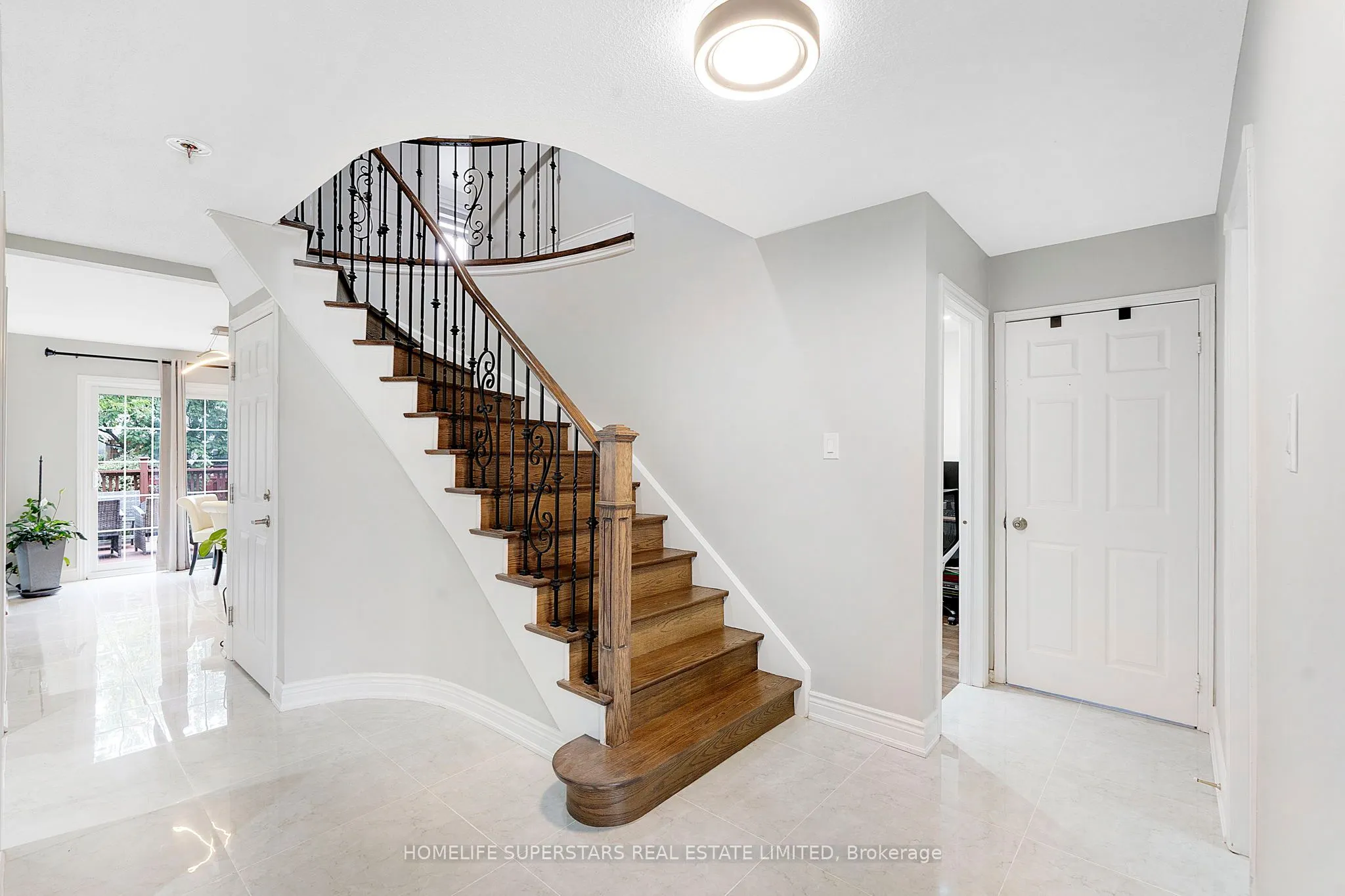 26 Songsparrow Drive