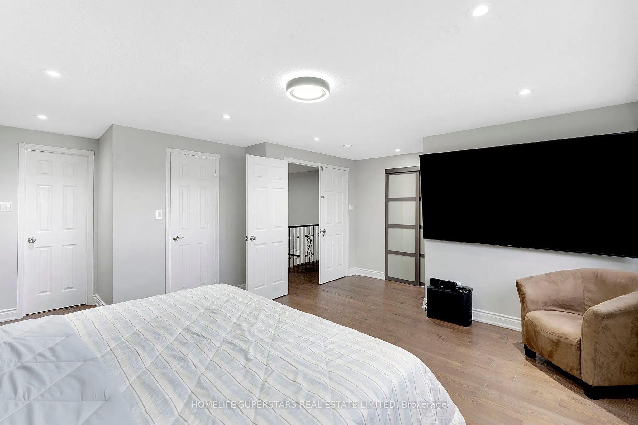 26 Songsparrow Drive