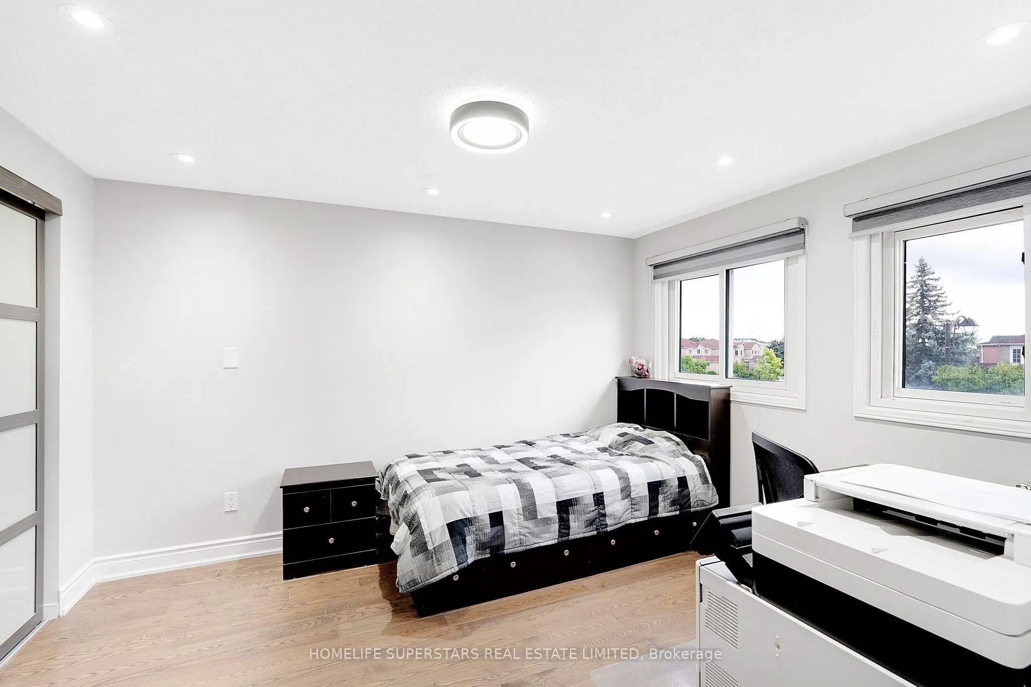 26 Songsparrow Drive