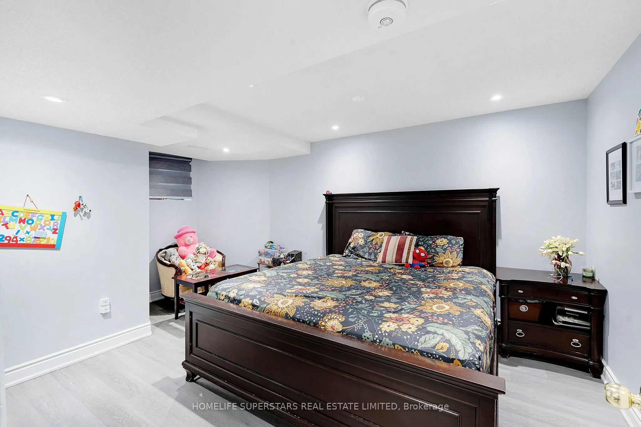 26 Songsparrow Drive