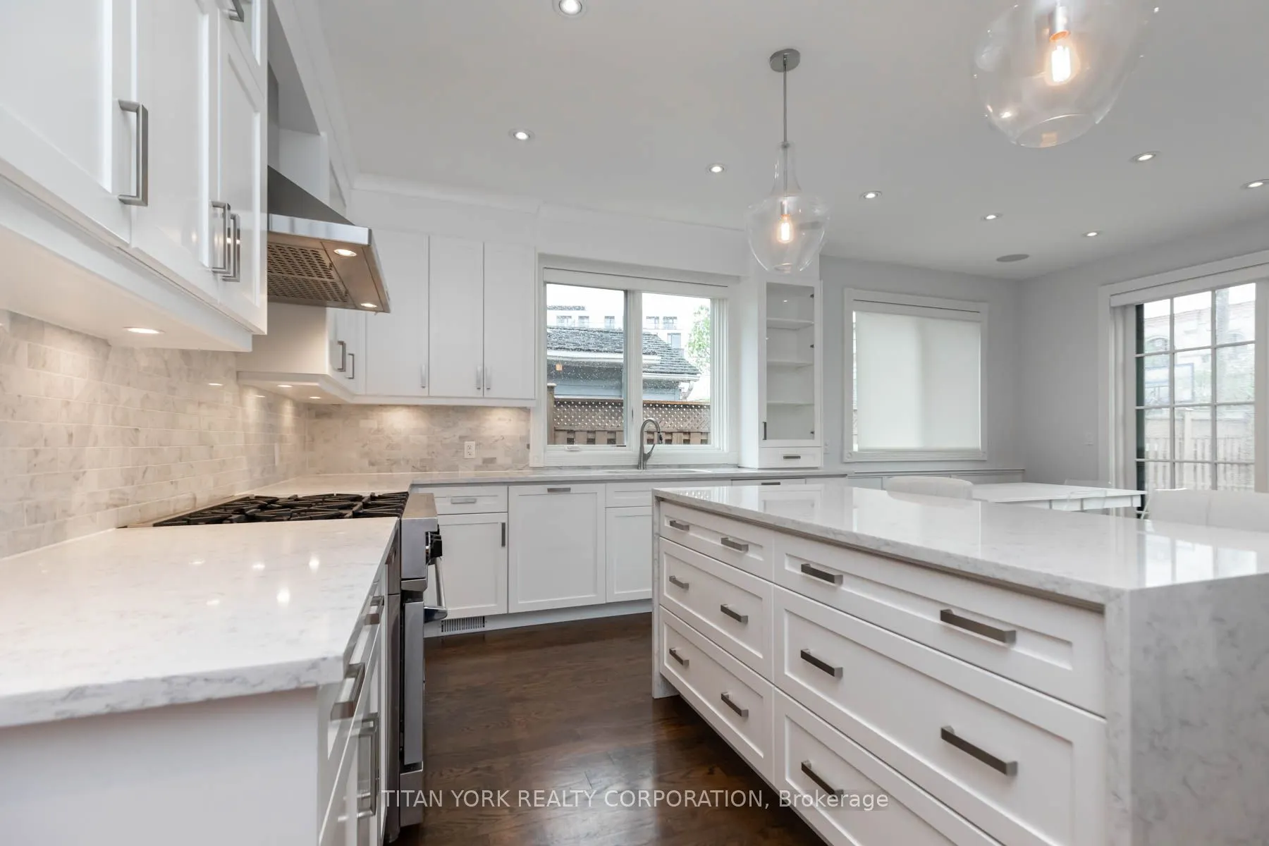 572 Indian Grove