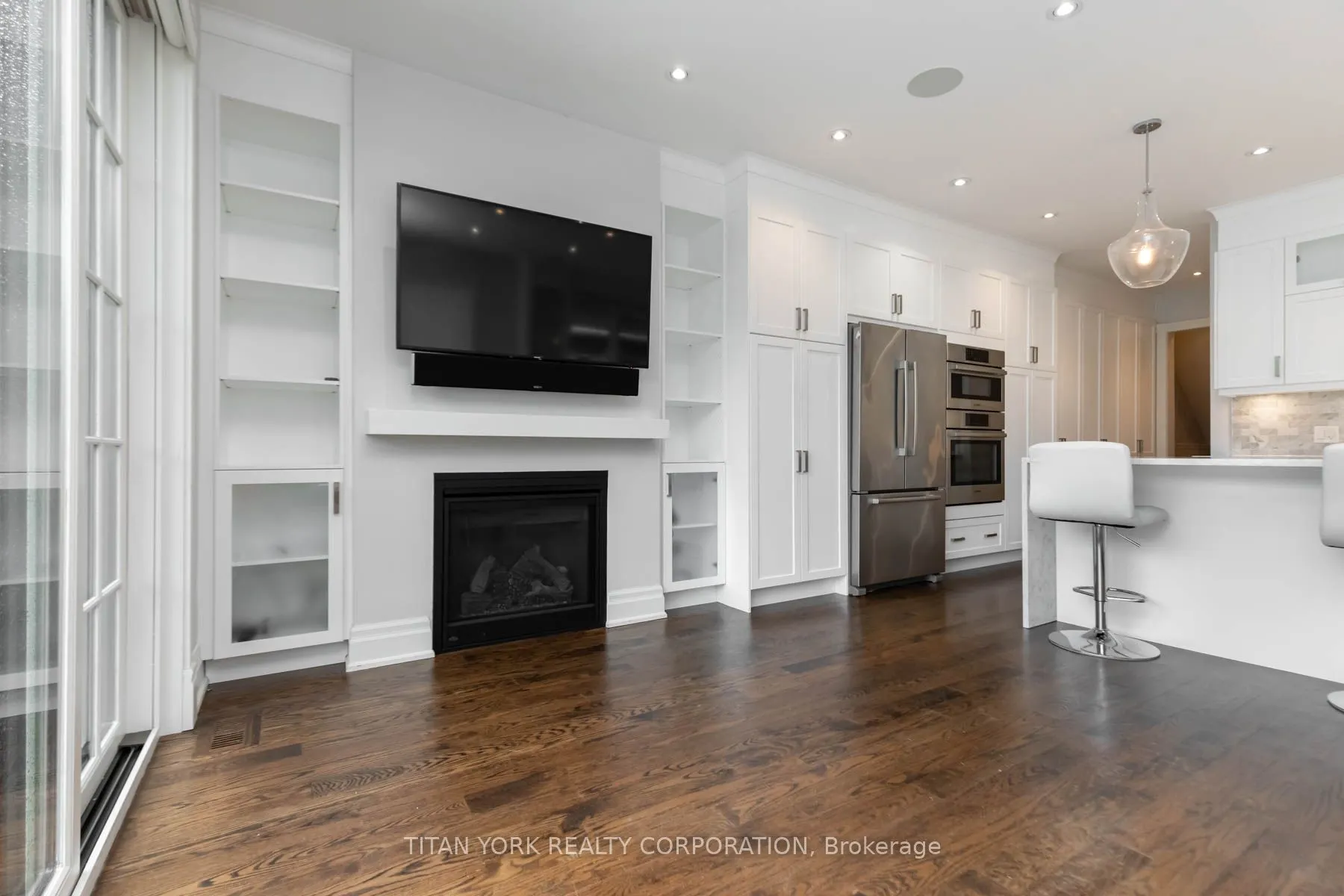 572 Indian Grove