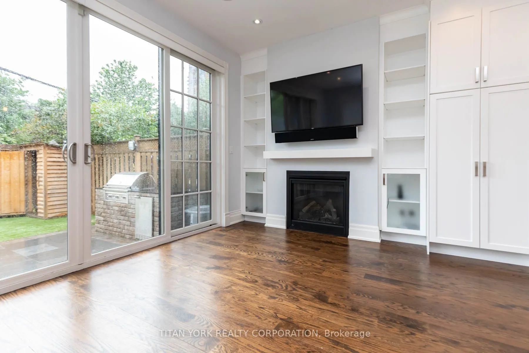 572 Indian Grove