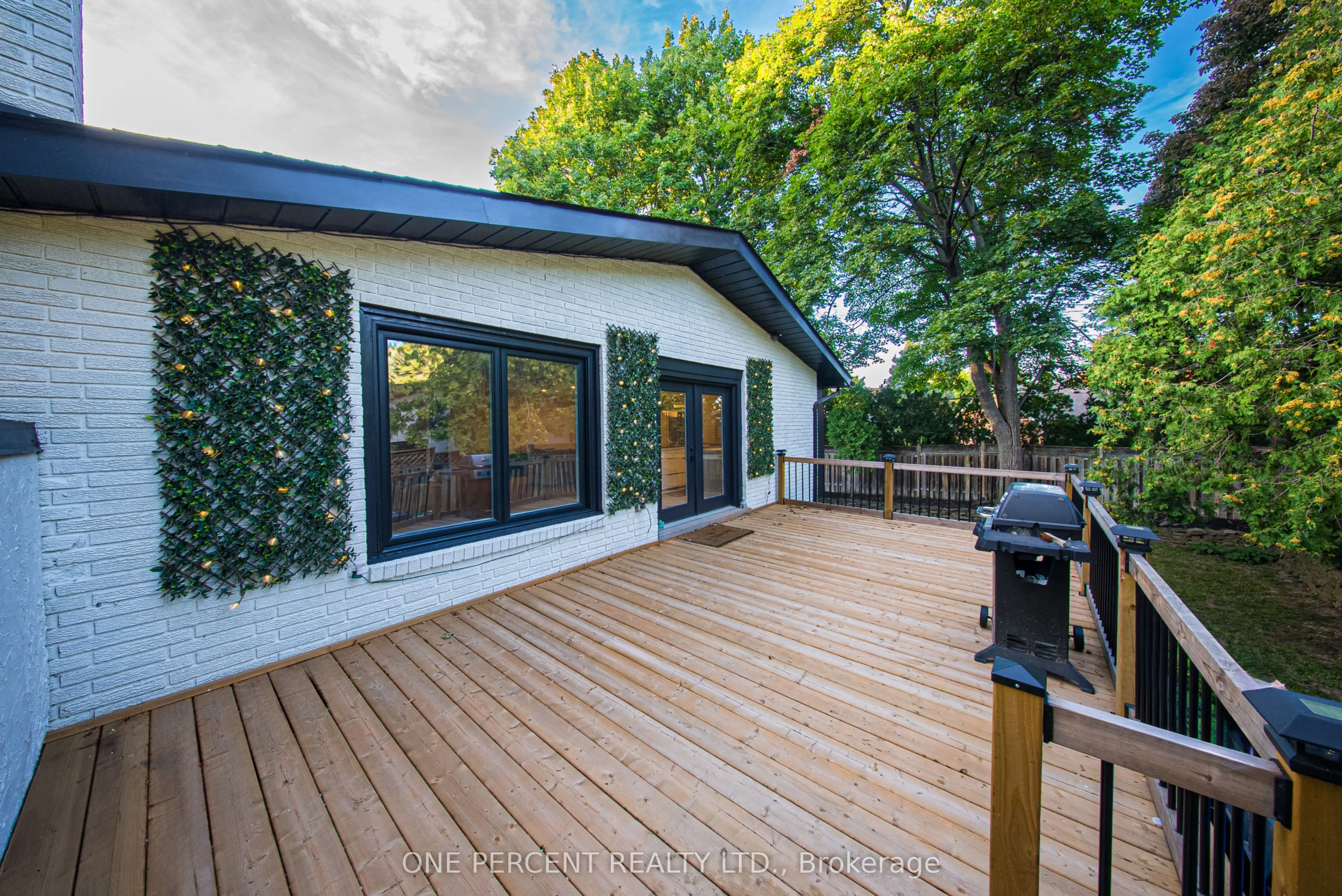 625 Sir Richards Road