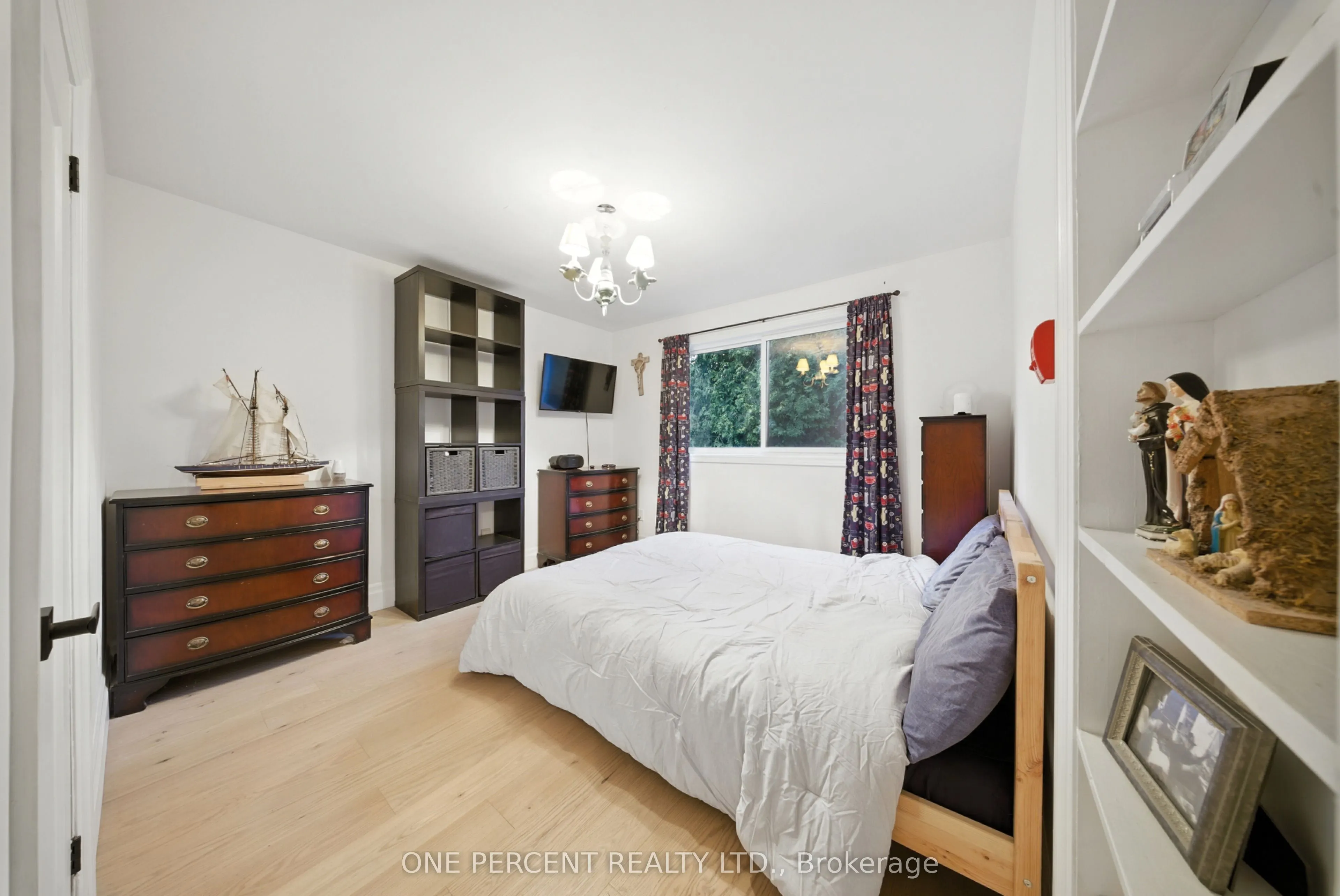 625 Sir Richards Road