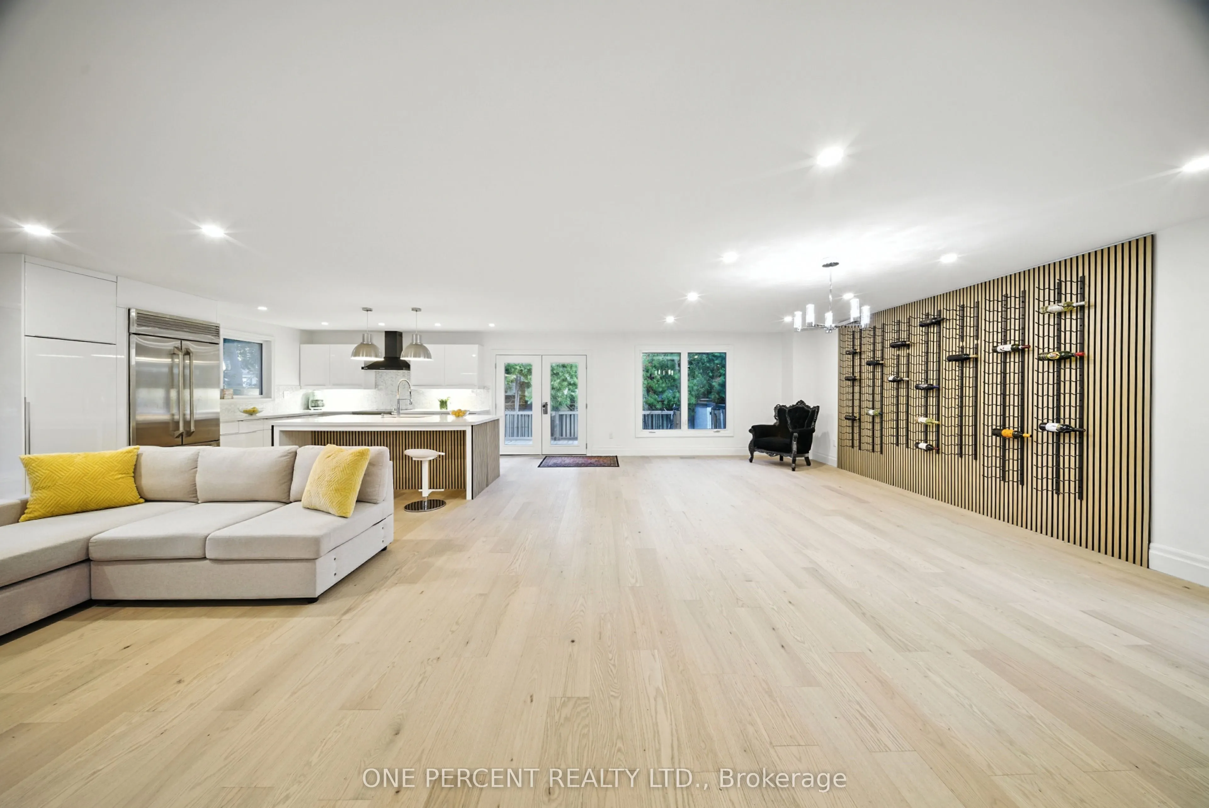 625 Sir Richards Road