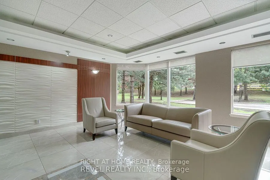 135 Hillcrest Avenue, #1507