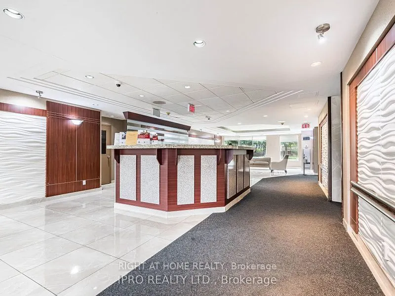 135 Hillcrest Avenue, #1507