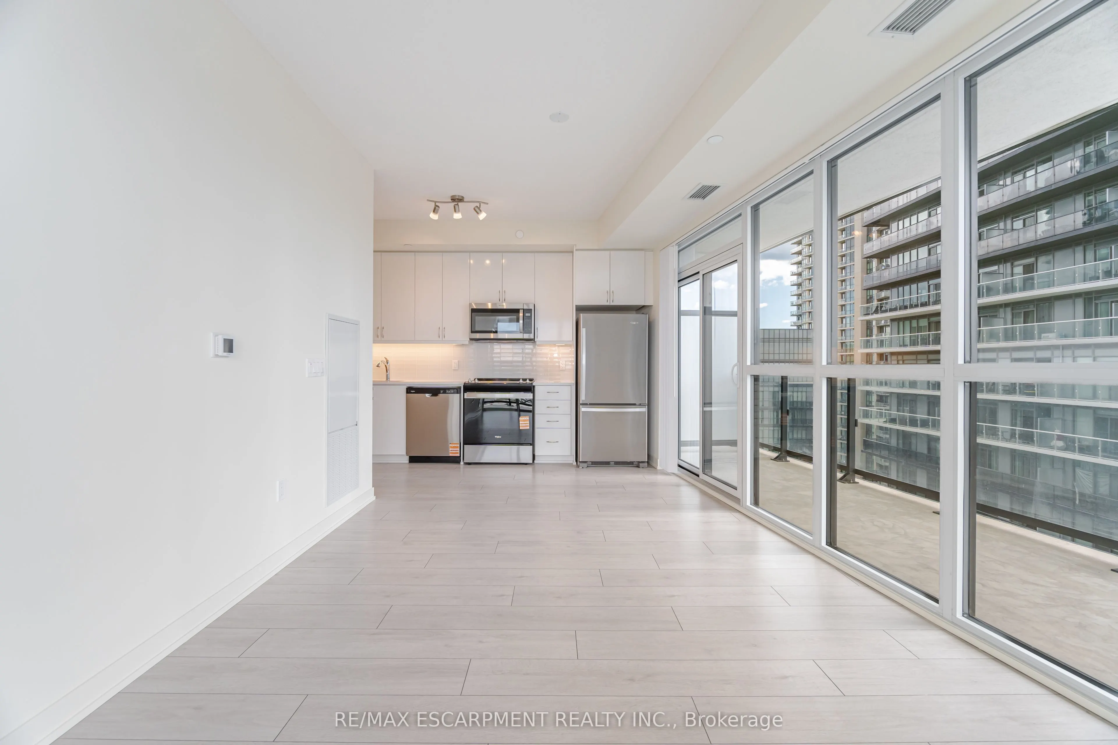 38 Annie Craig Drive, #1708