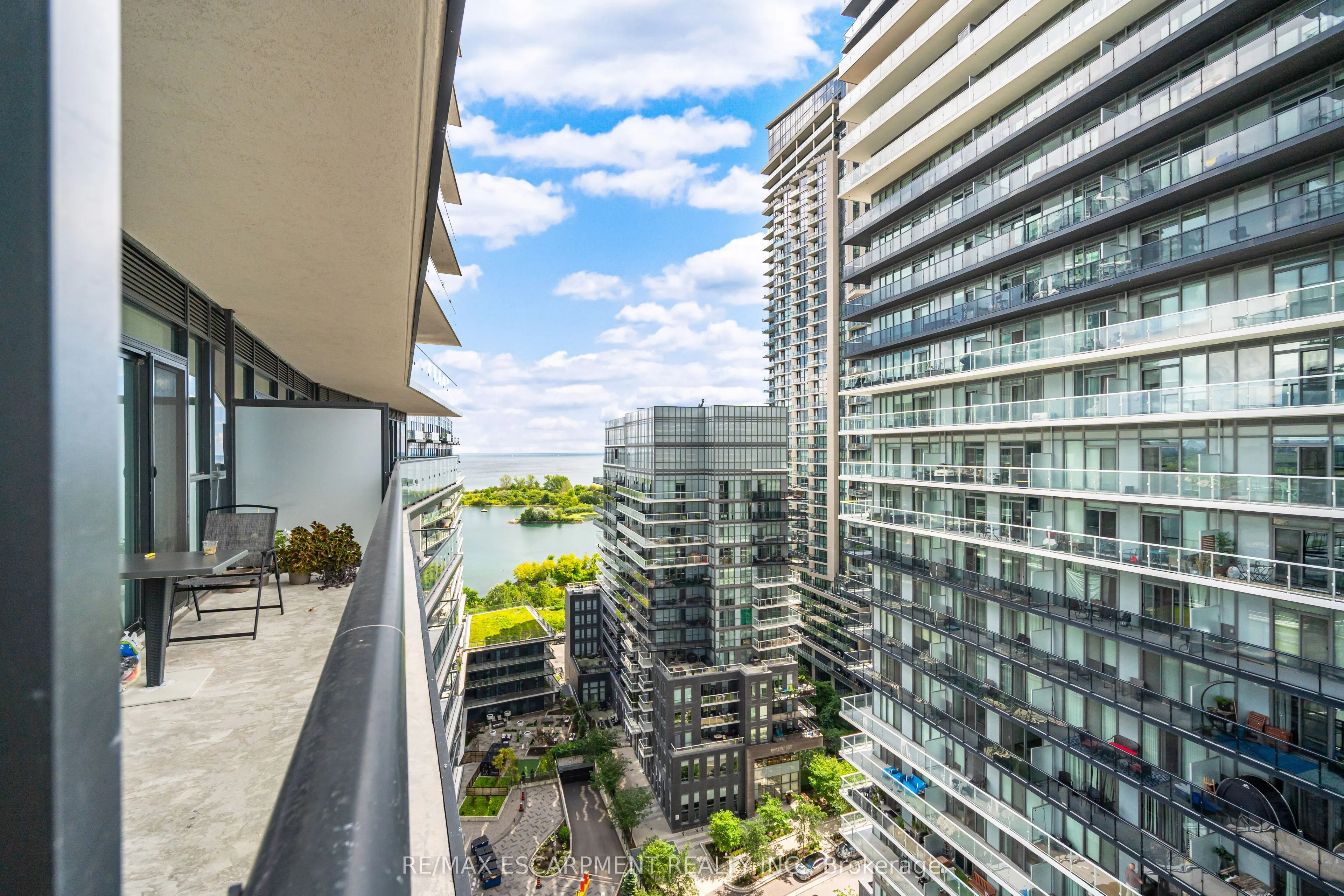38 Annie Craig Drive, #1708
