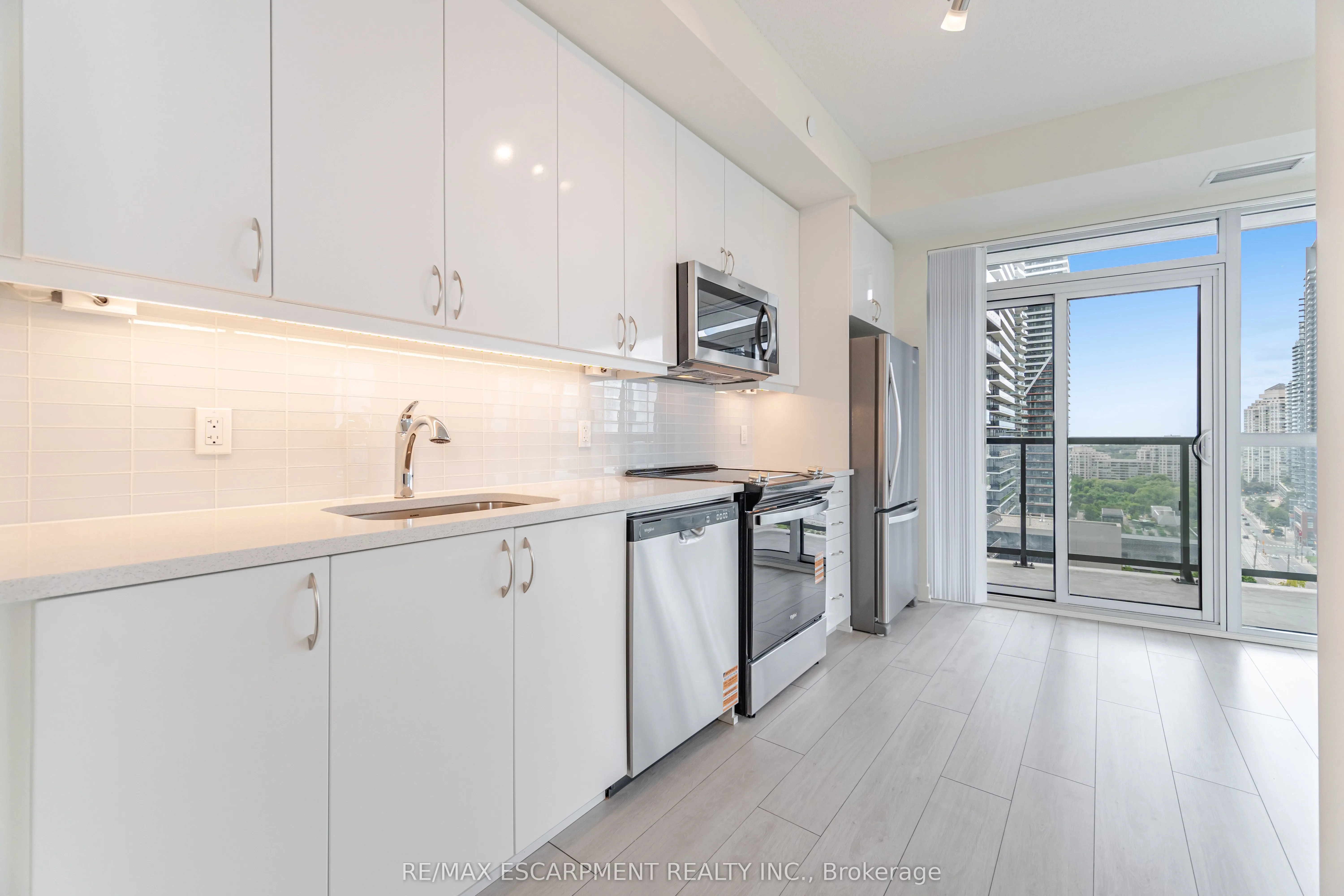 38 Annie Craig Drive, #1708
