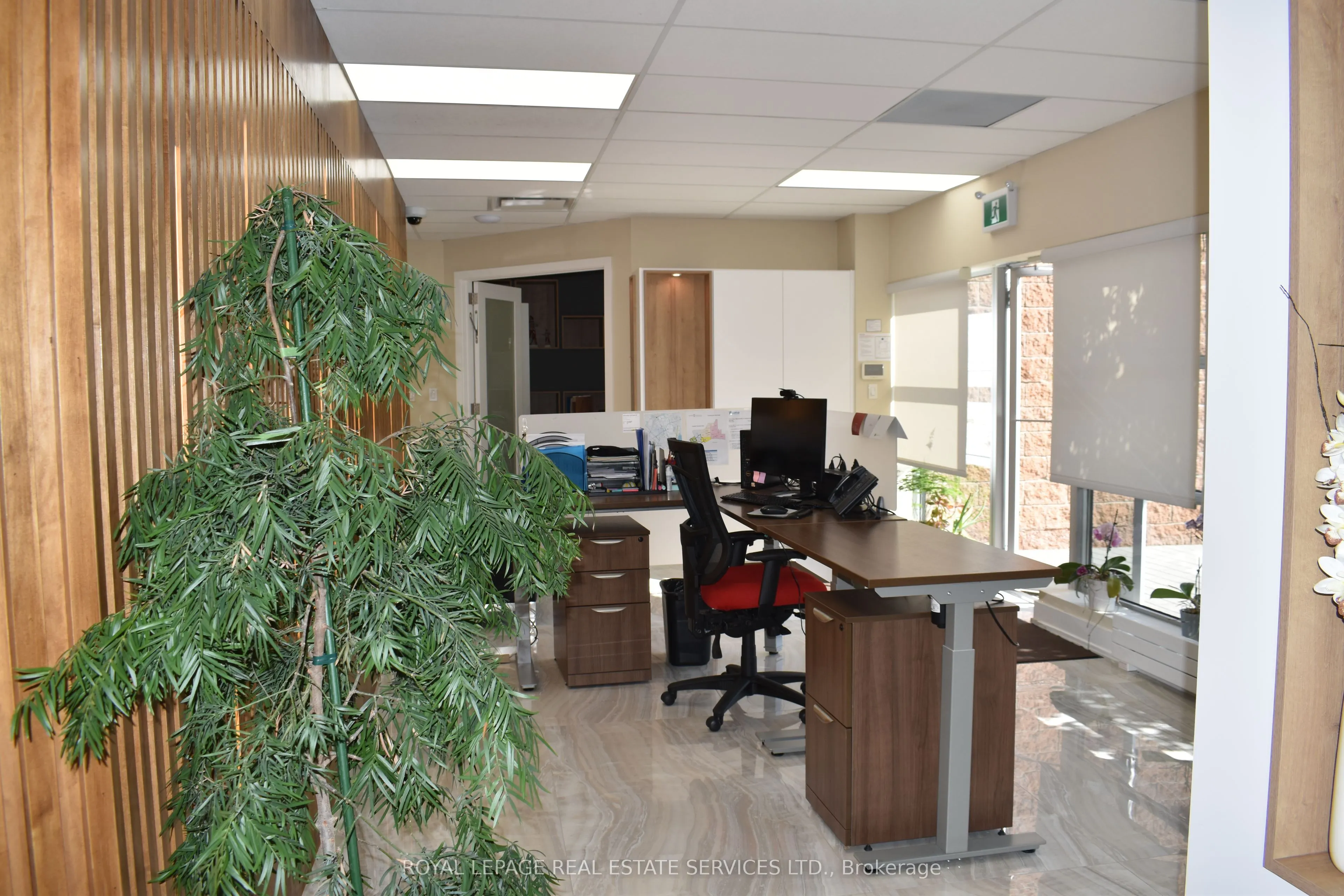 5155 Spectrum Way W, #33