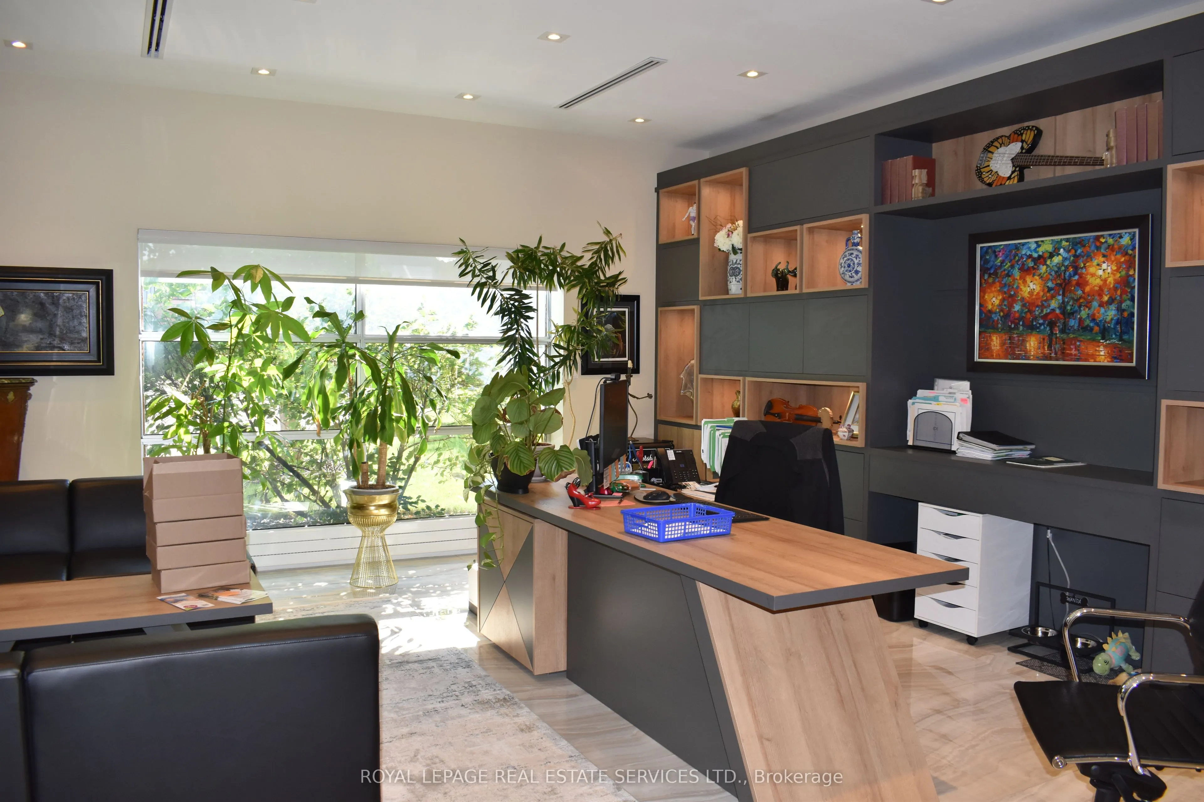 5155 Spectrum Way W, #33