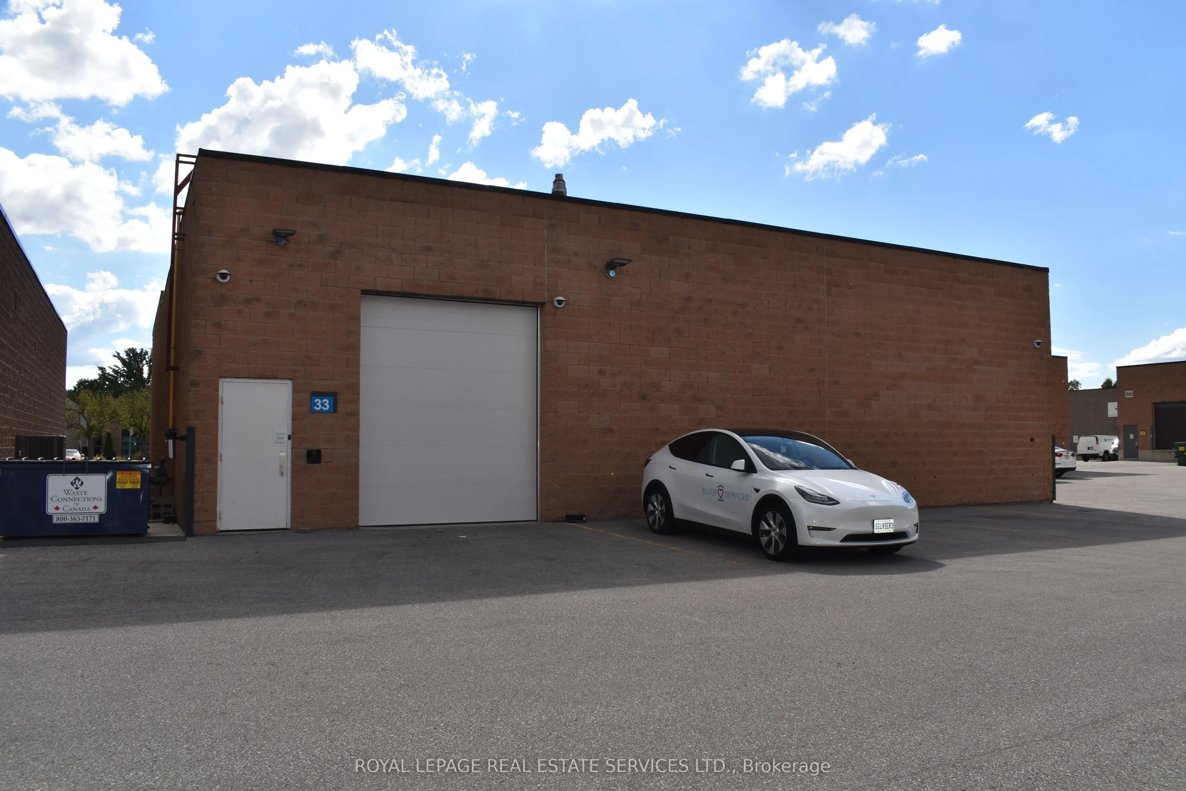 5155 Spectrum Way W, #33