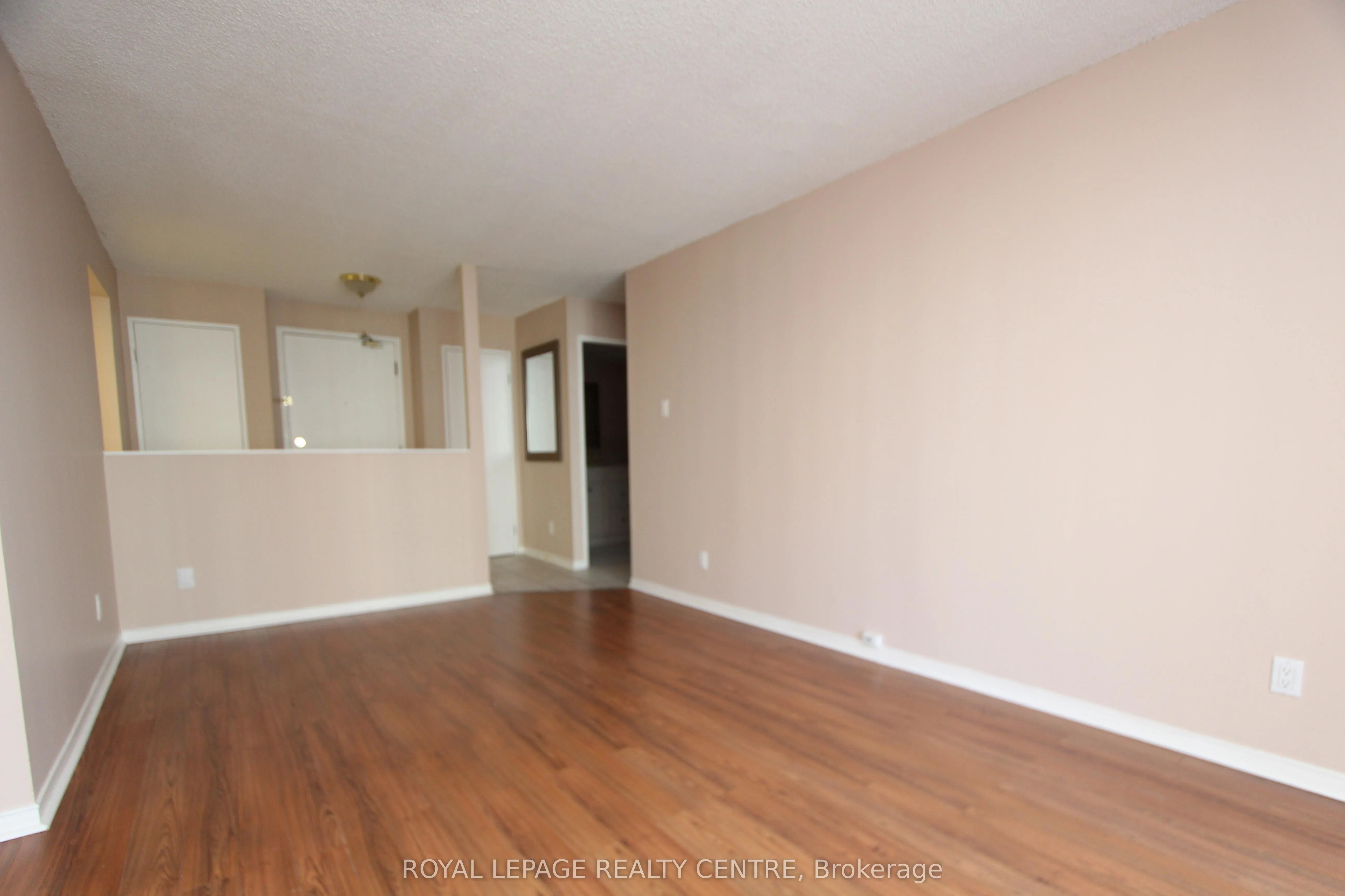 115 Hillcrest Avenue, #1106