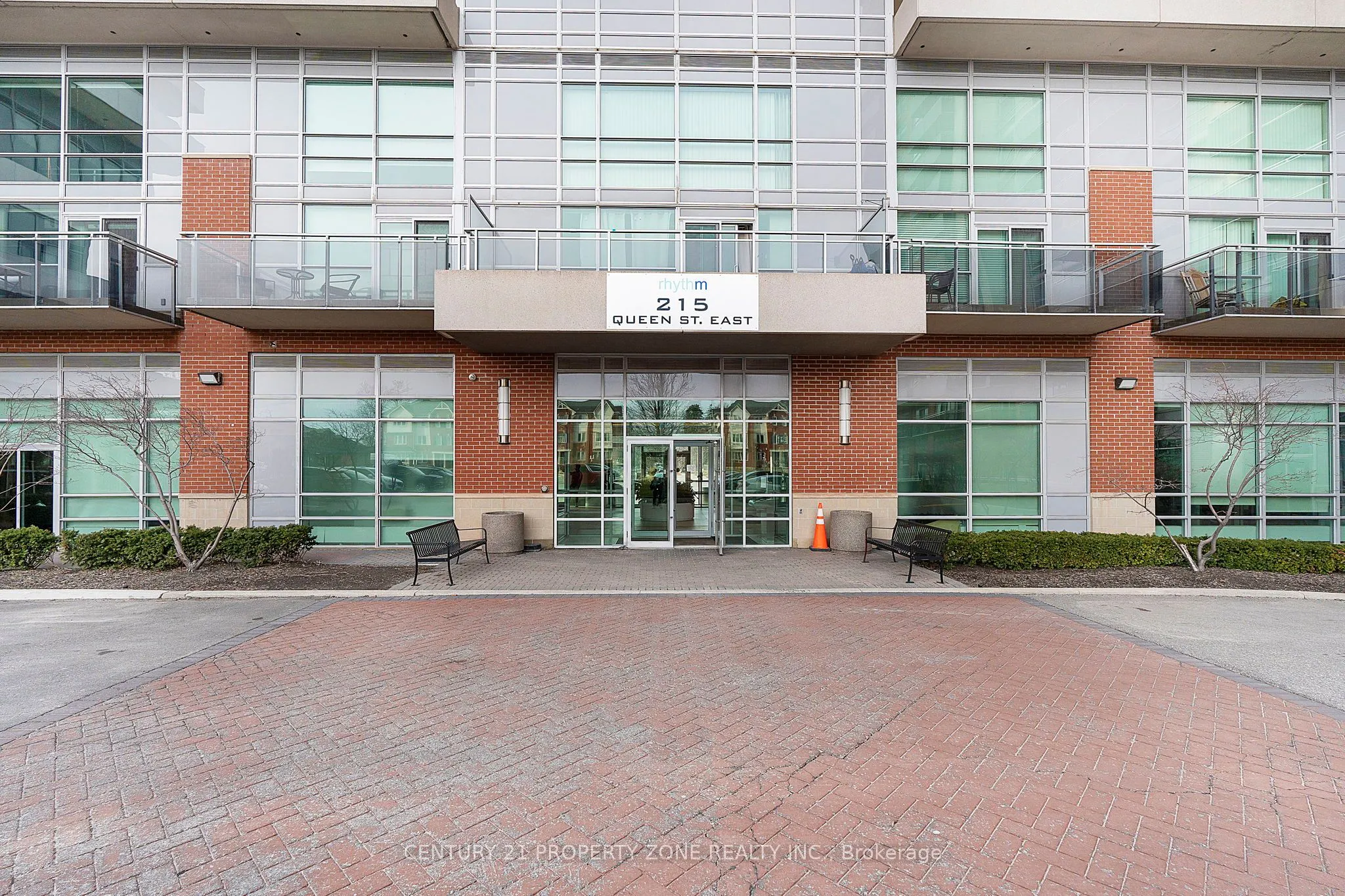 215 Queen Street E, #1804