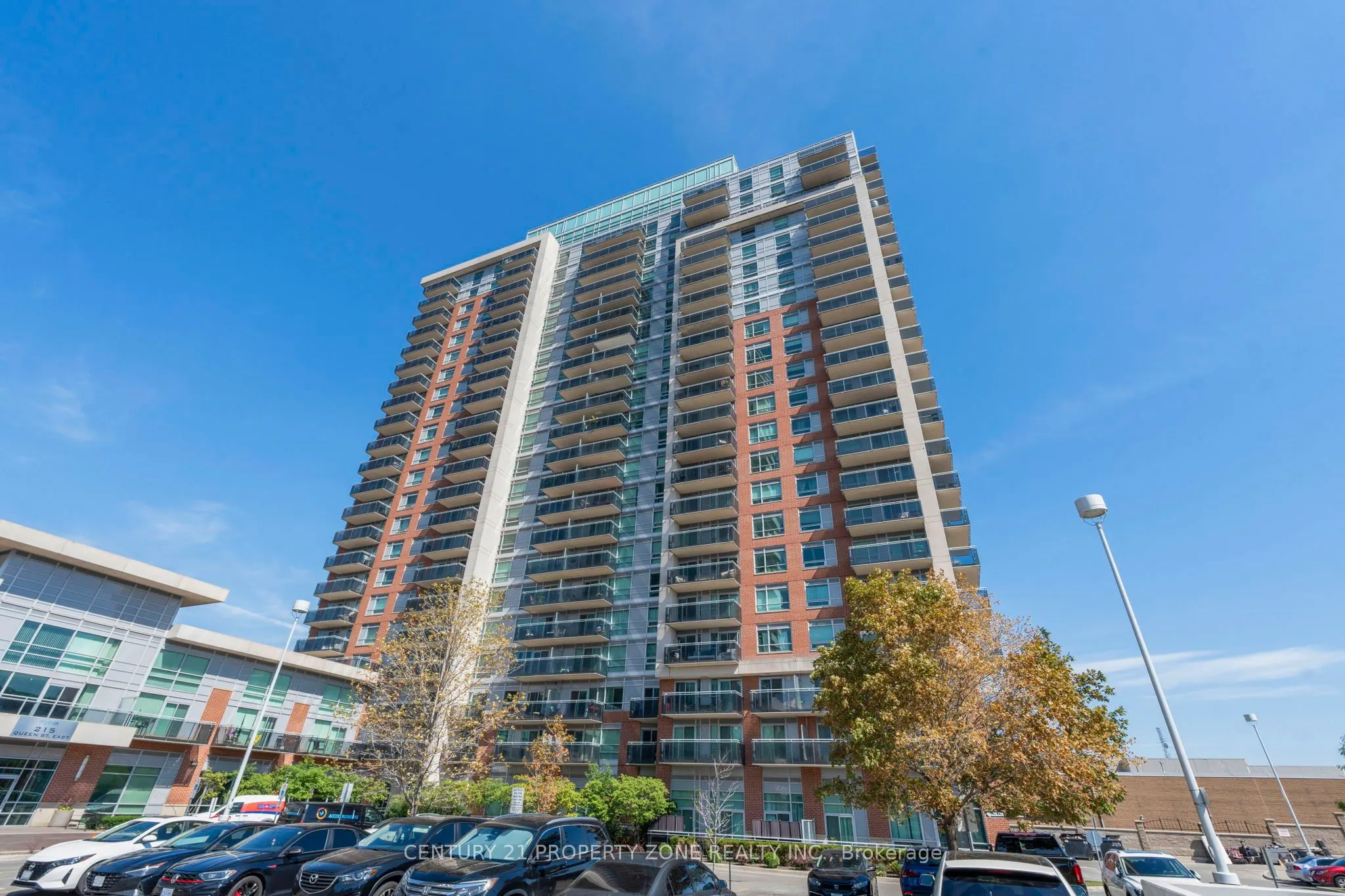 215 Queen Street E, #1804
