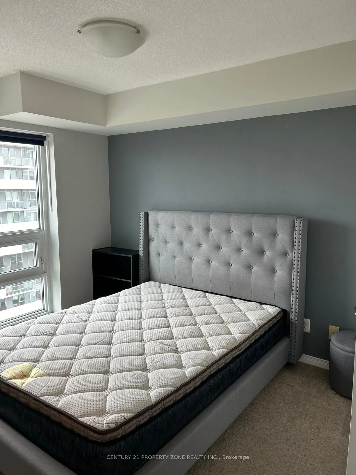 215 Queen Street E, #1804