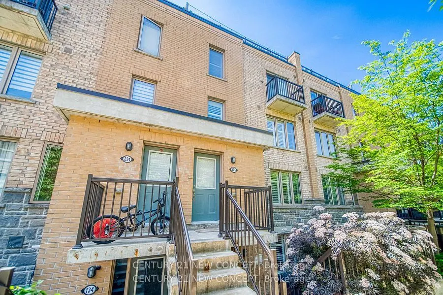 11 Foundry Avenue, #235