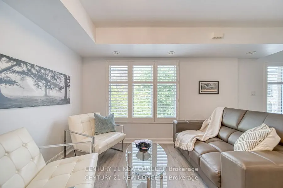 11 Foundry Avenue, #235