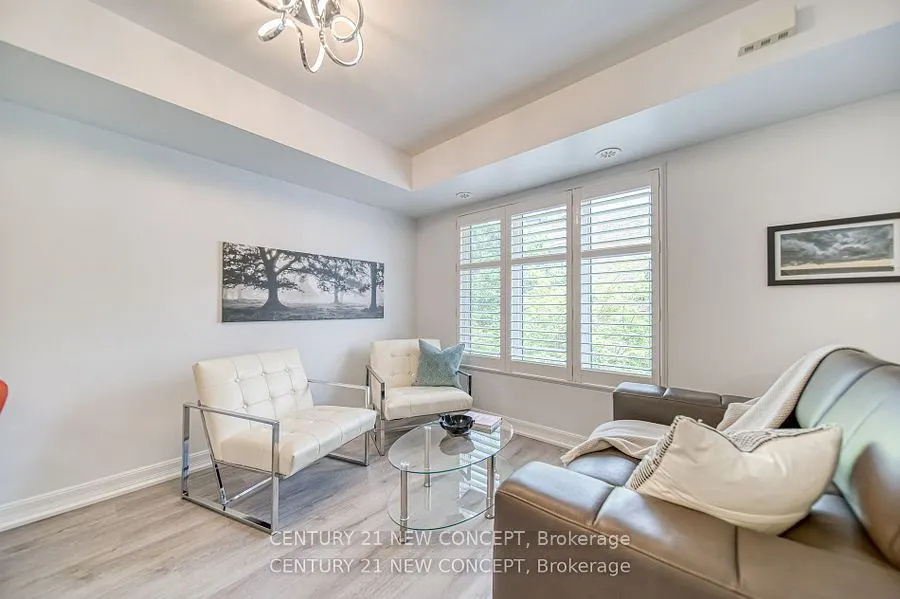 11 Foundry Avenue, #235