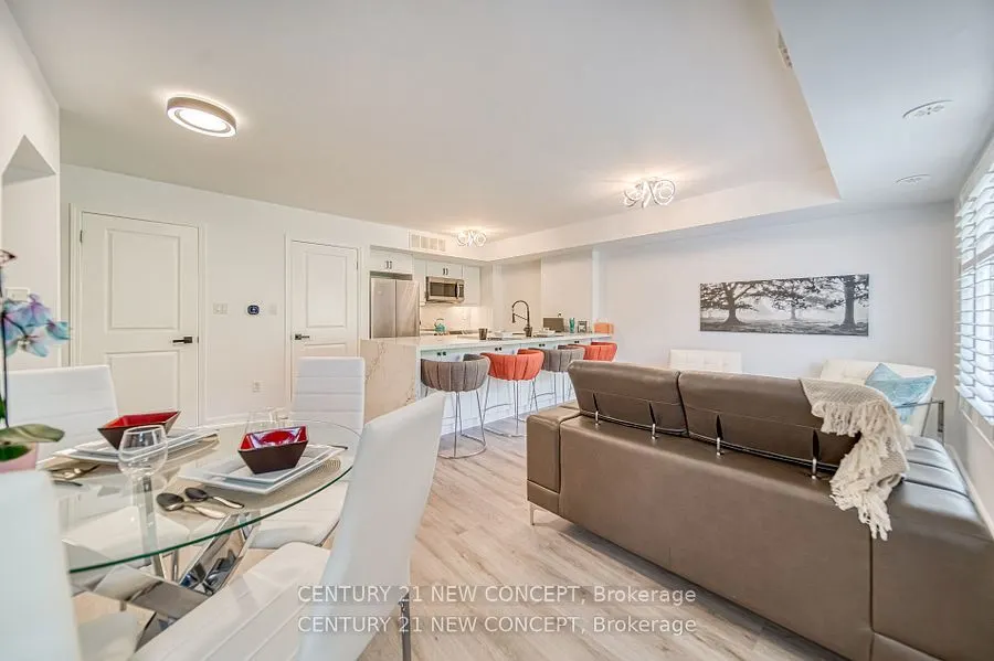 11 Foundry Avenue, #235
