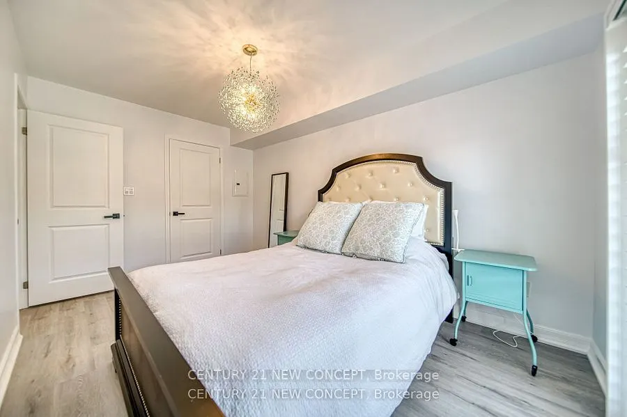 11 Foundry Avenue, #235