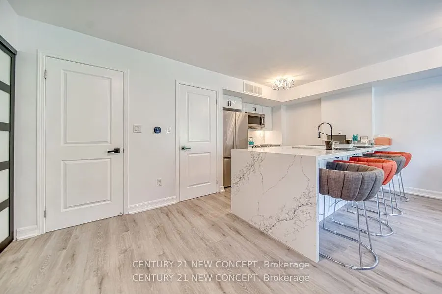 11 Foundry Avenue, #235