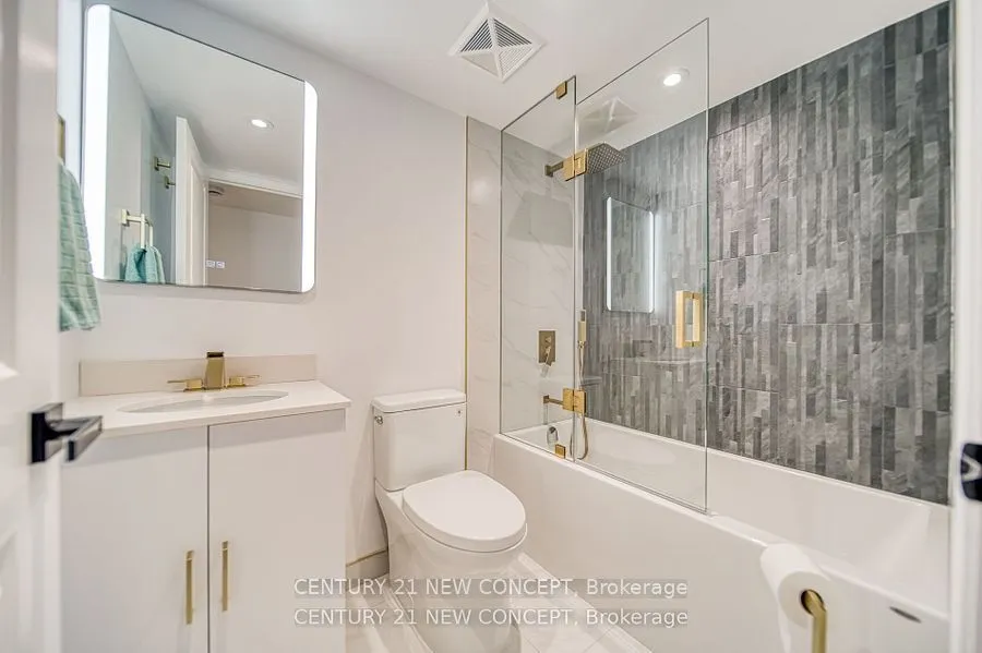 11 Foundry Avenue, #235