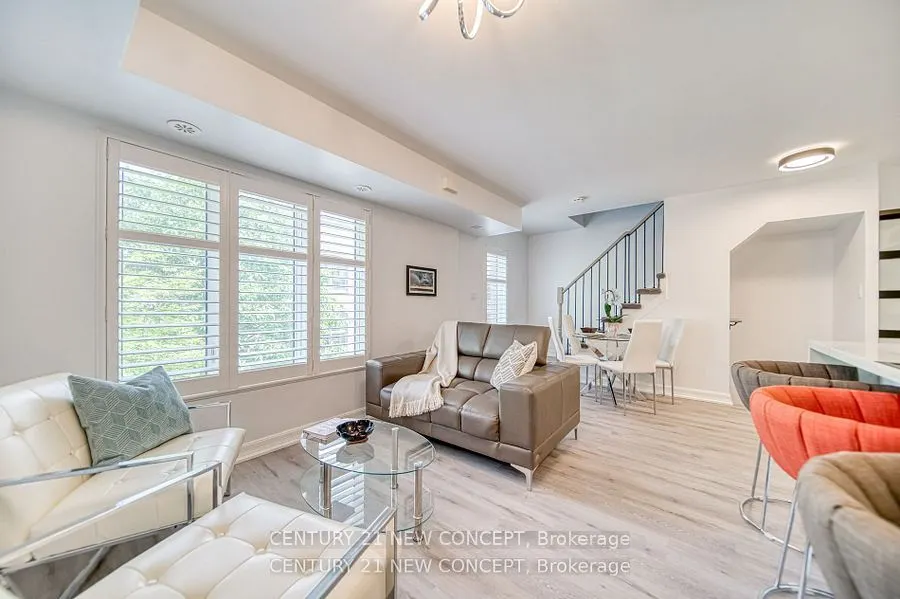 11 Foundry Avenue, #235
