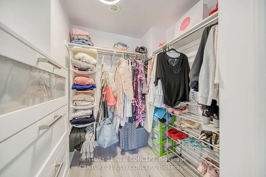 11 Foundry Avenue, #235