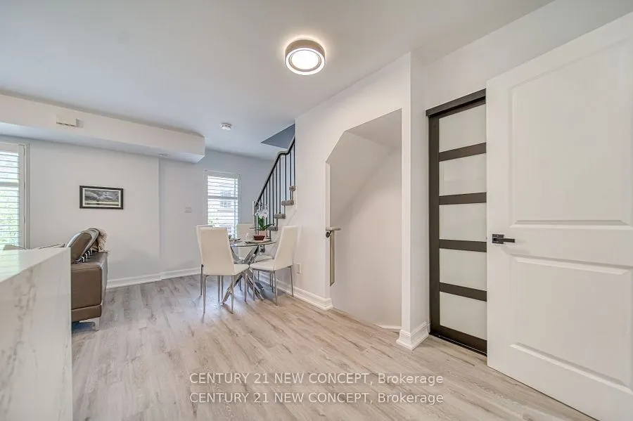 11 Foundry Avenue, #235