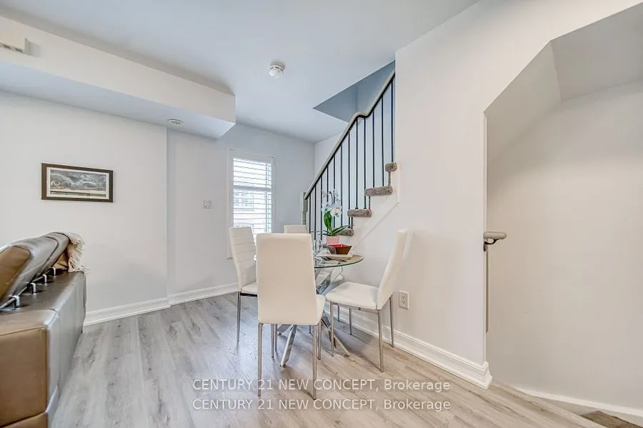 11 Foundry Avenue, #235