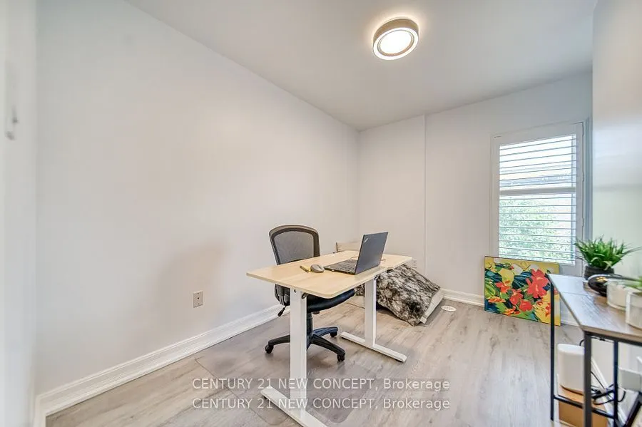 11 Foundry Avenue, #235