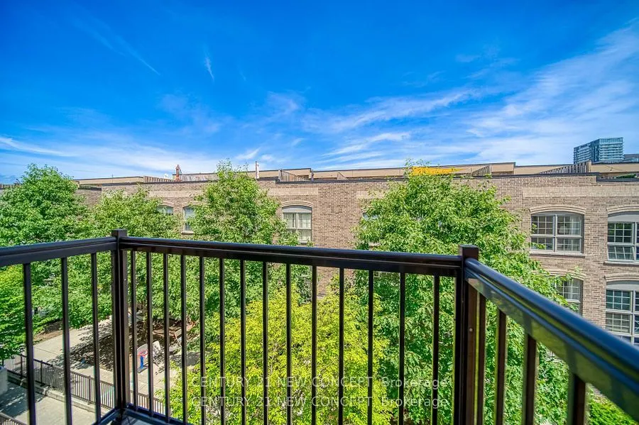 11 Foundry Avenue, #235