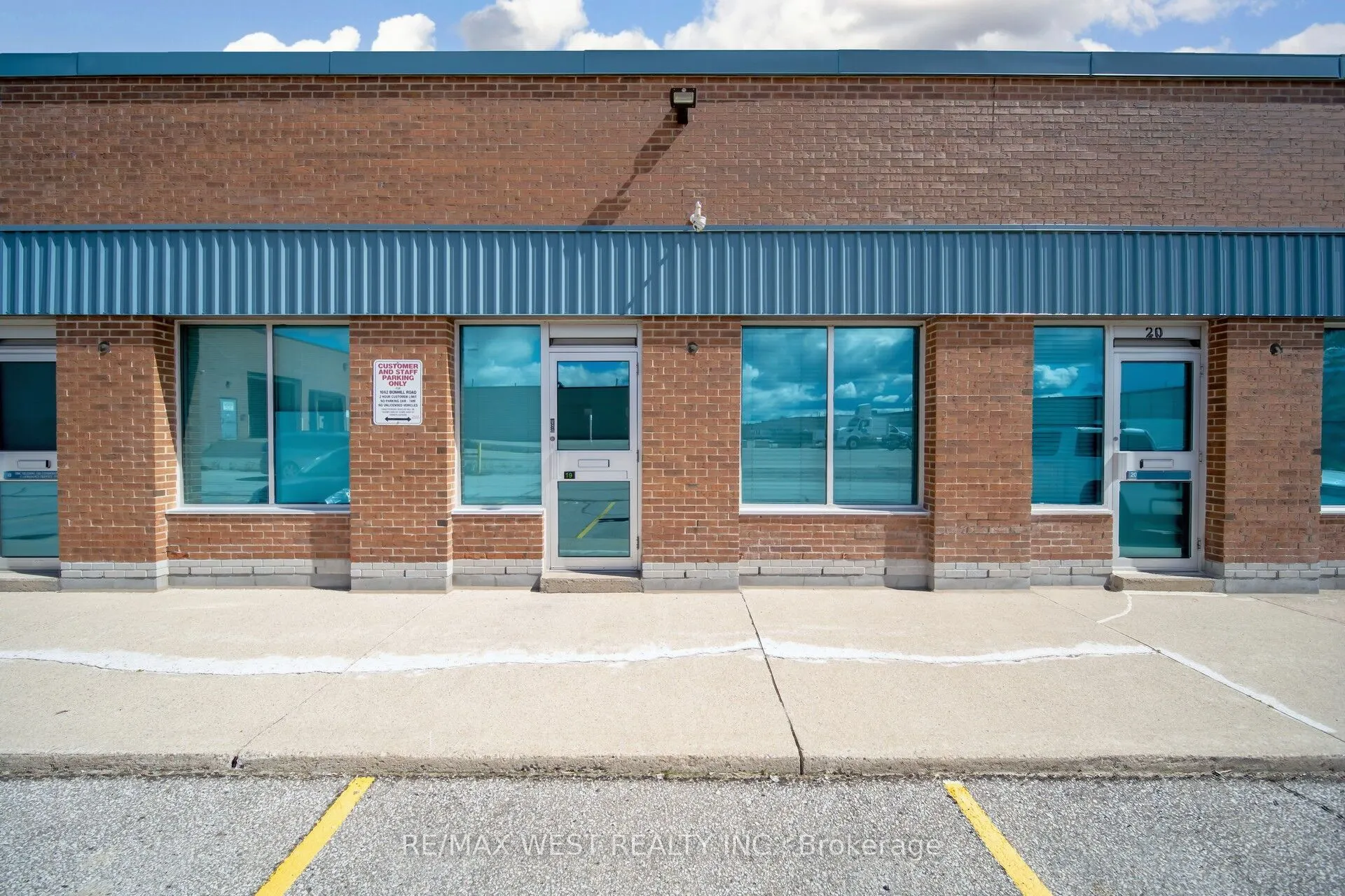 1662 Bonhill Road, #19