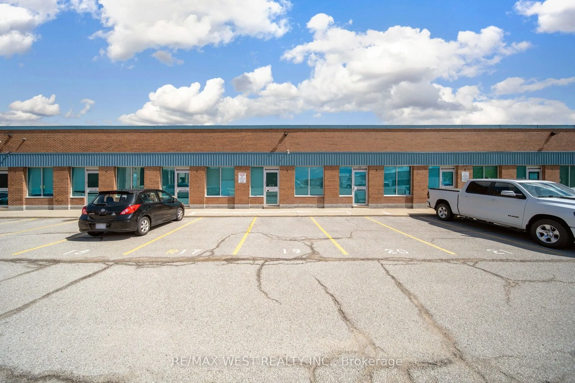 1662 Bonhill Road, #19