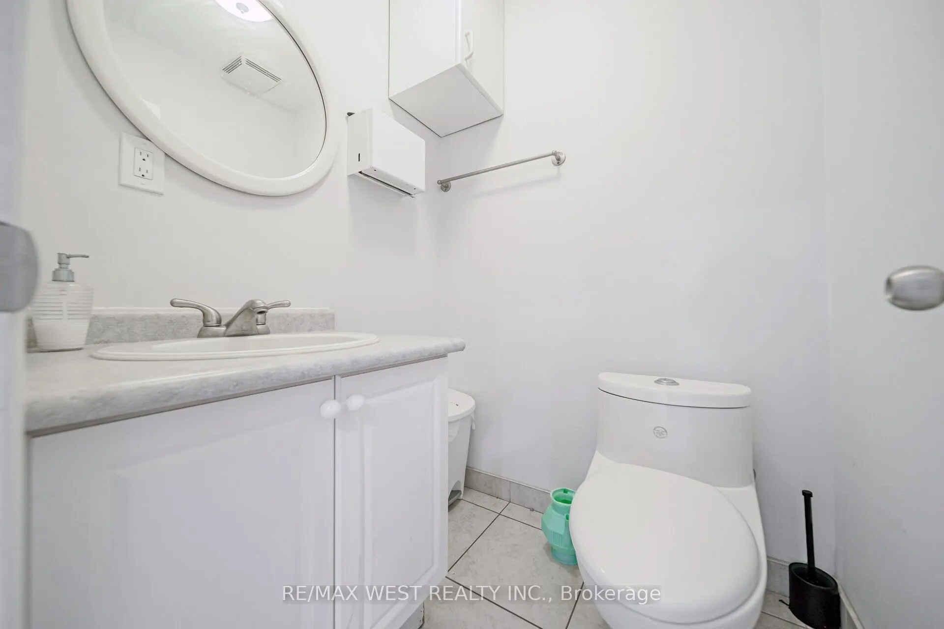 1662 Bonhill Road, #19