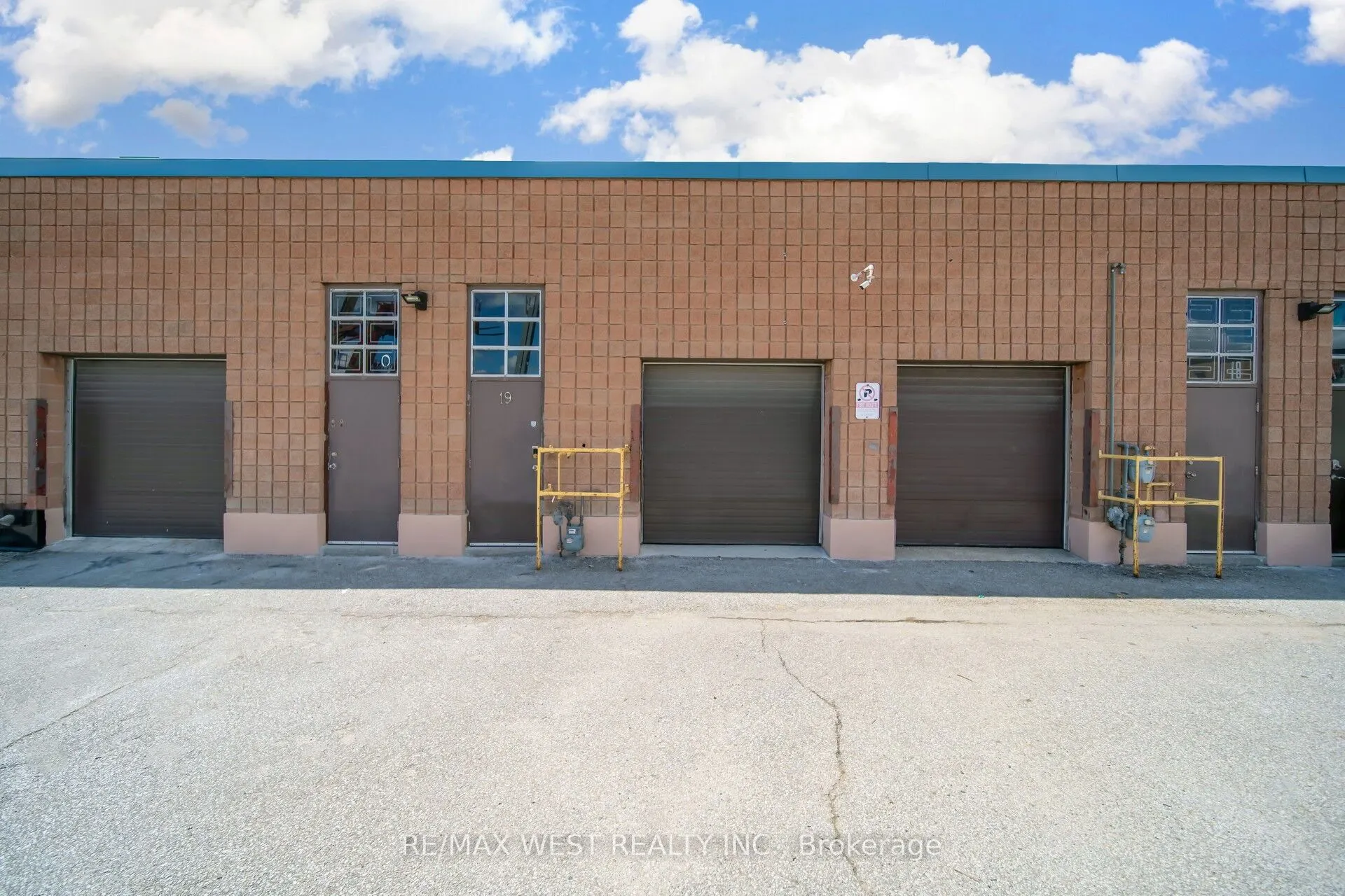 1662 Bonhill Road, #19