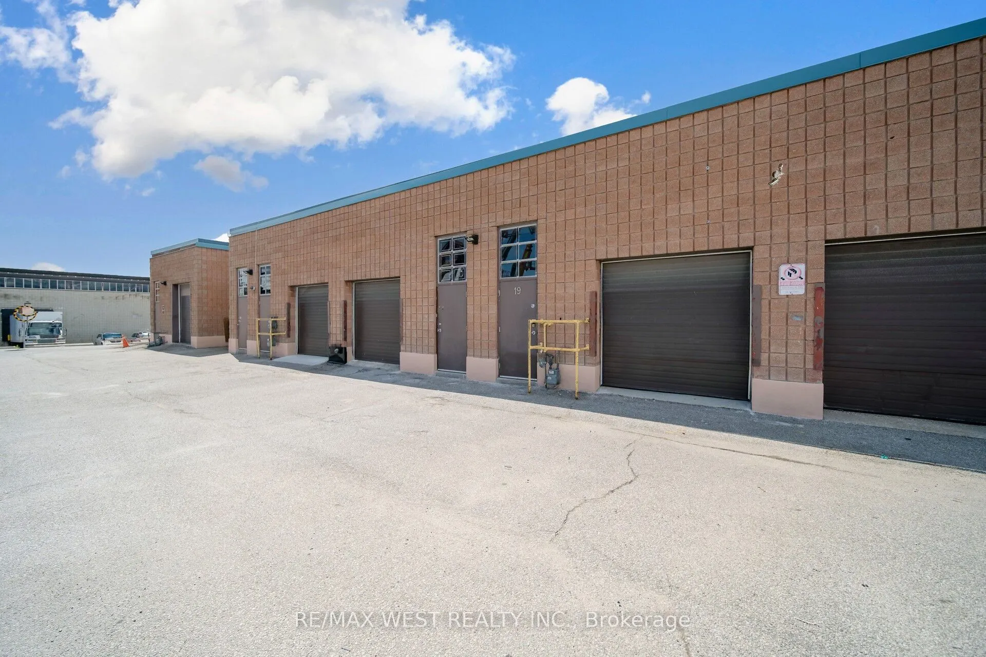 1662 Bonhill Road, #19