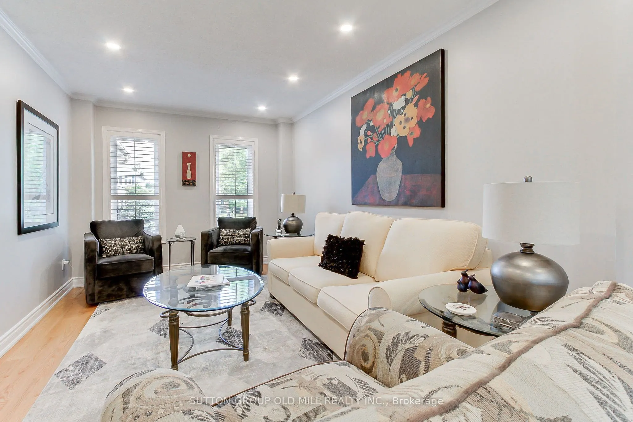3126 Oakview Road