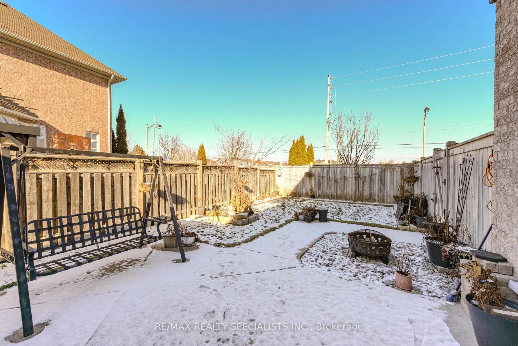 37 Bluffwood Crescent