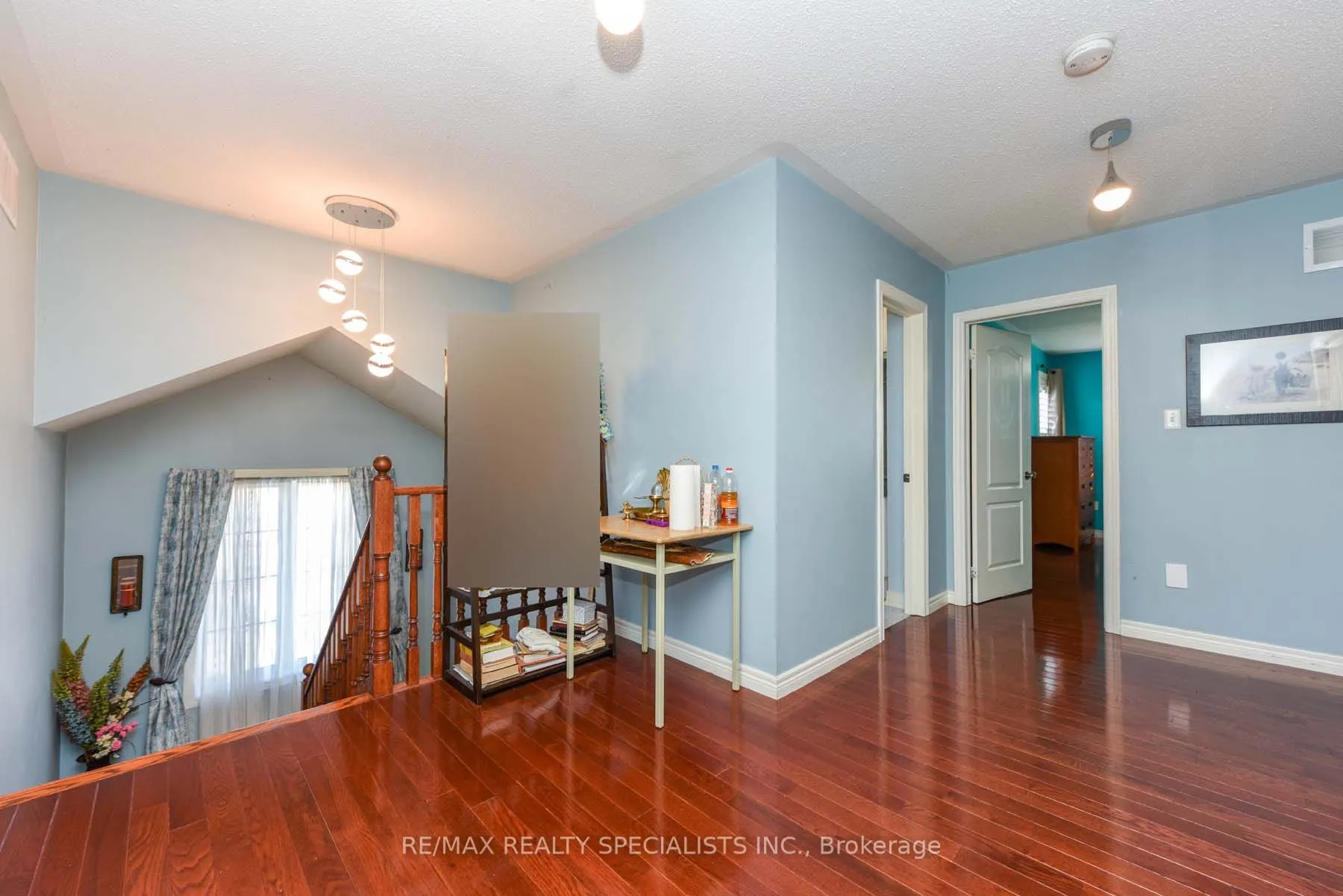 37 Bluffwood Crescent