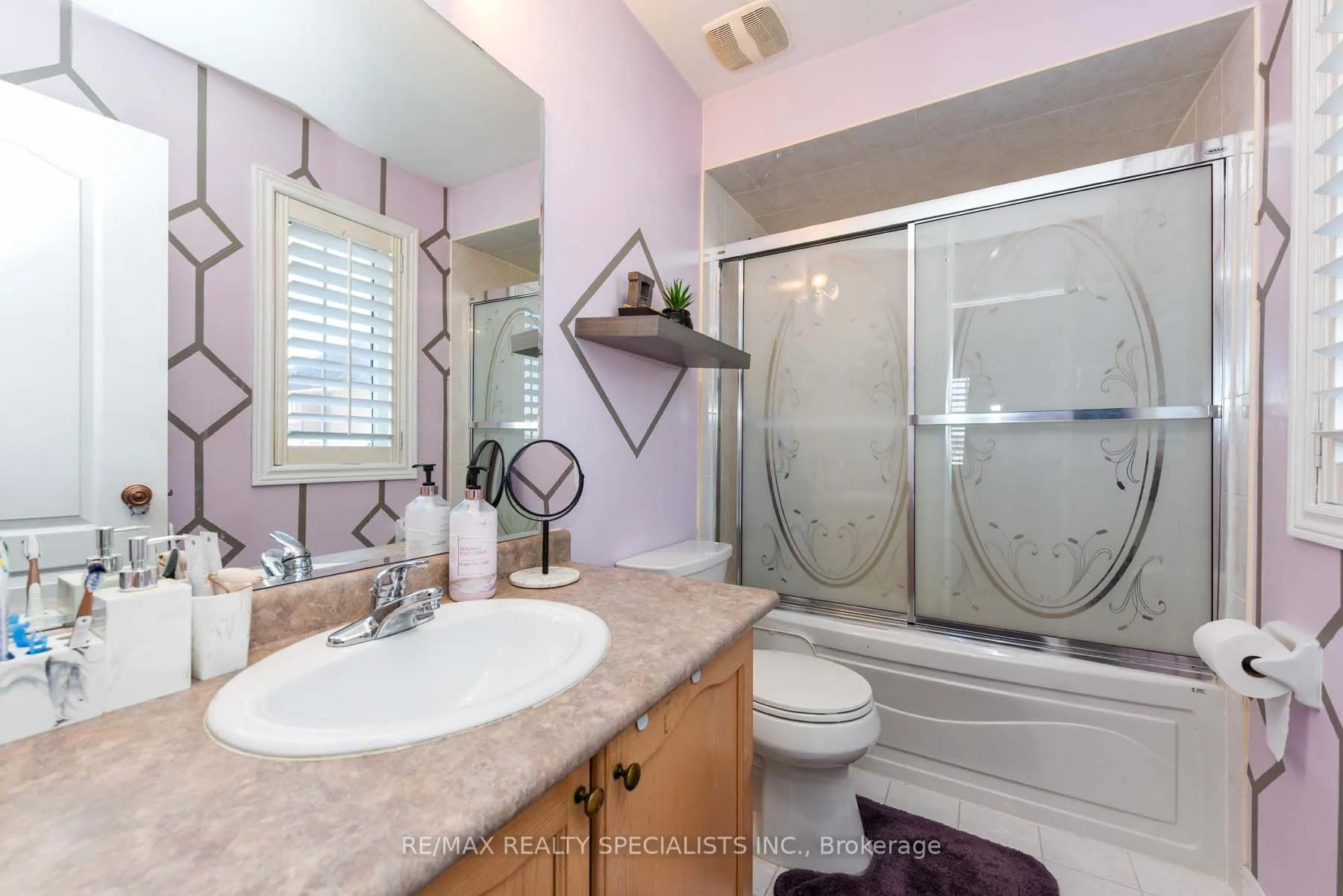 37 Bluffwood Crescent