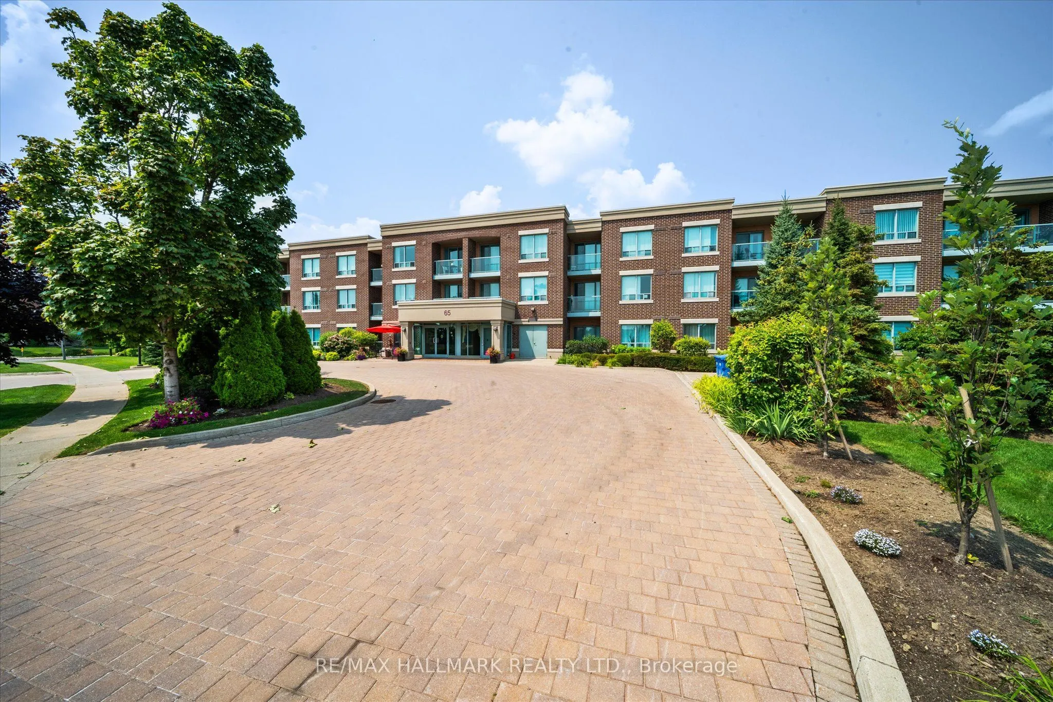 65 Via Rosedale, #318