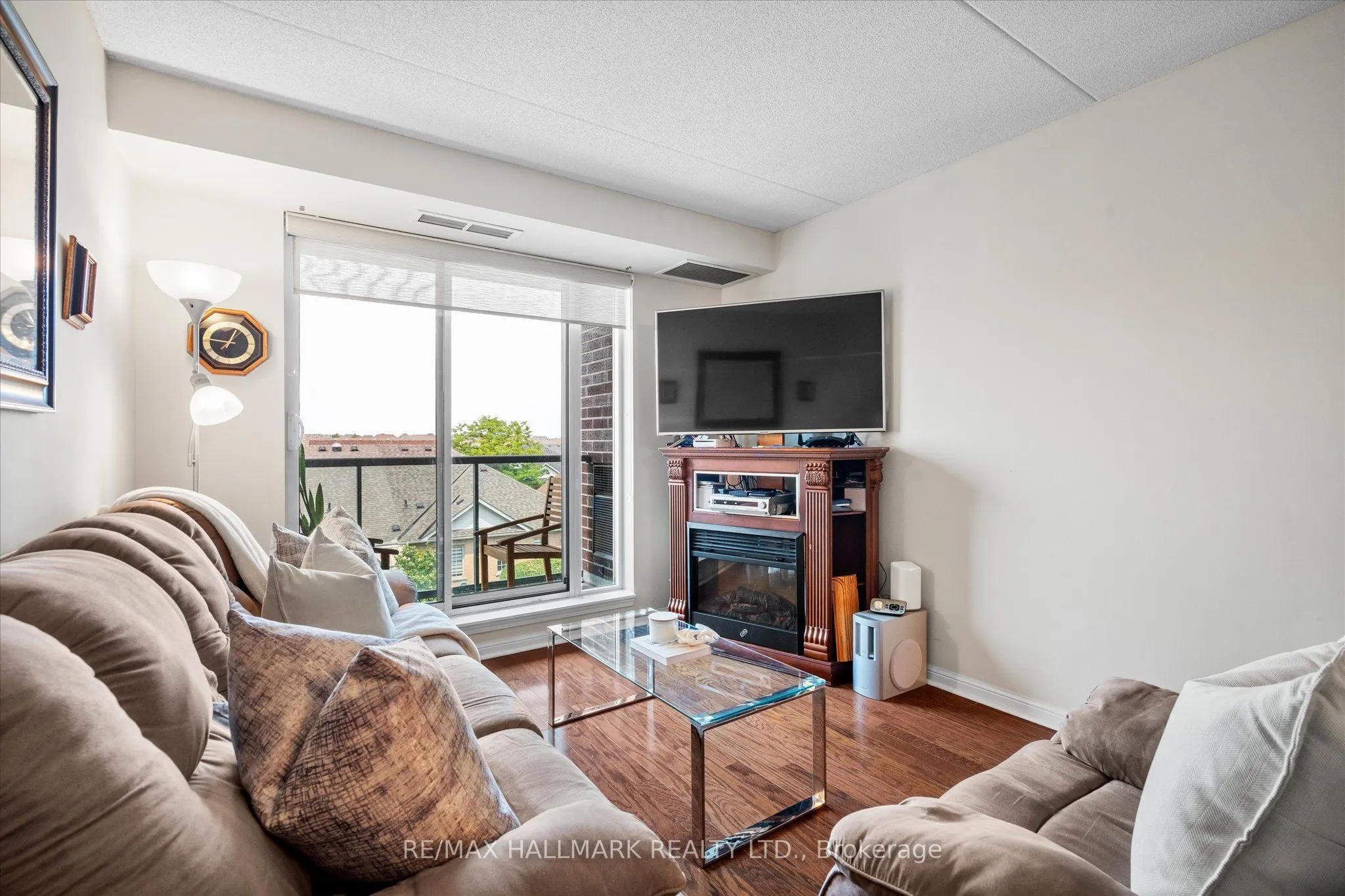 65 Via Rosedale, #318