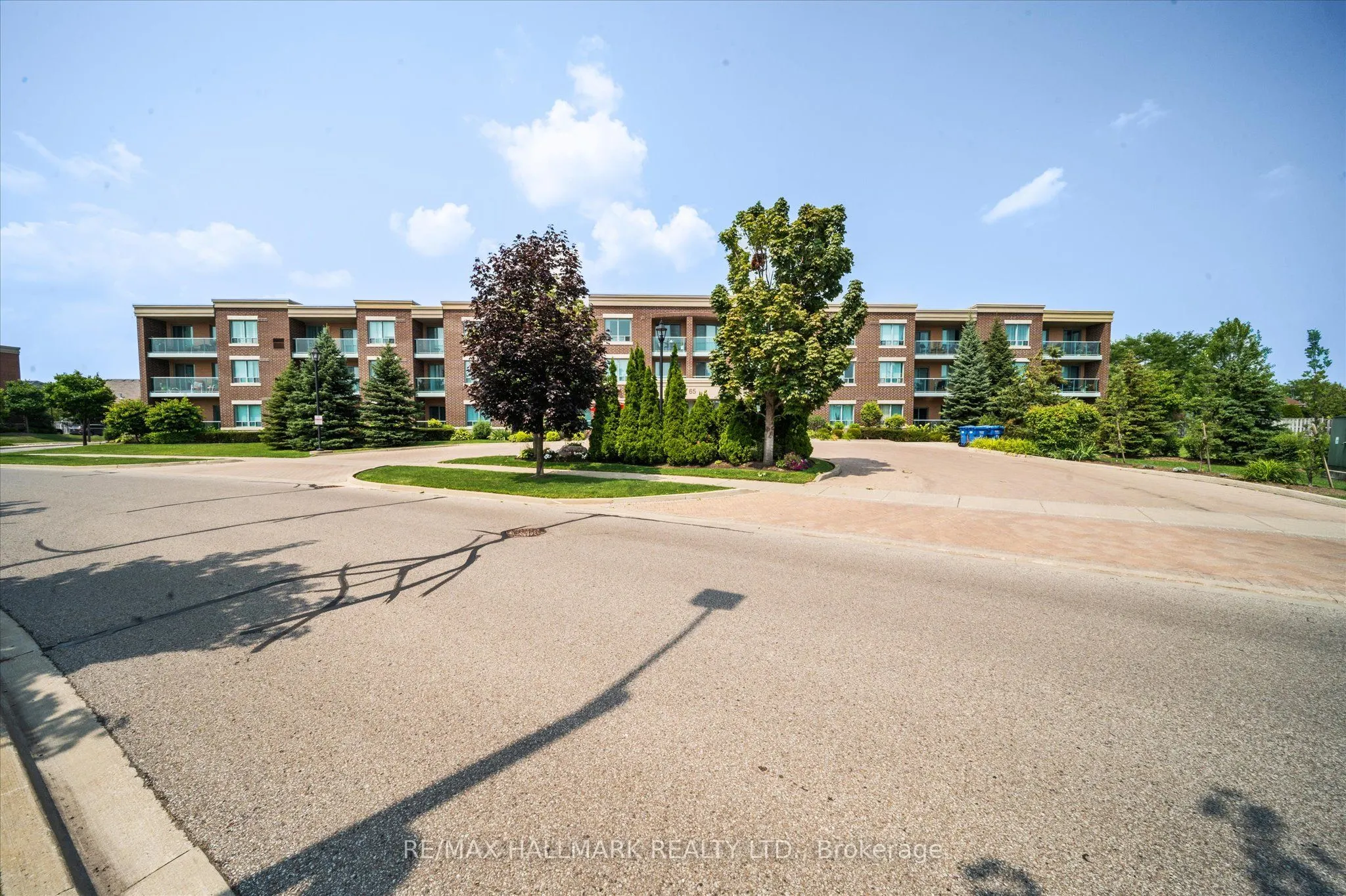 65 Via Rosedale, #318