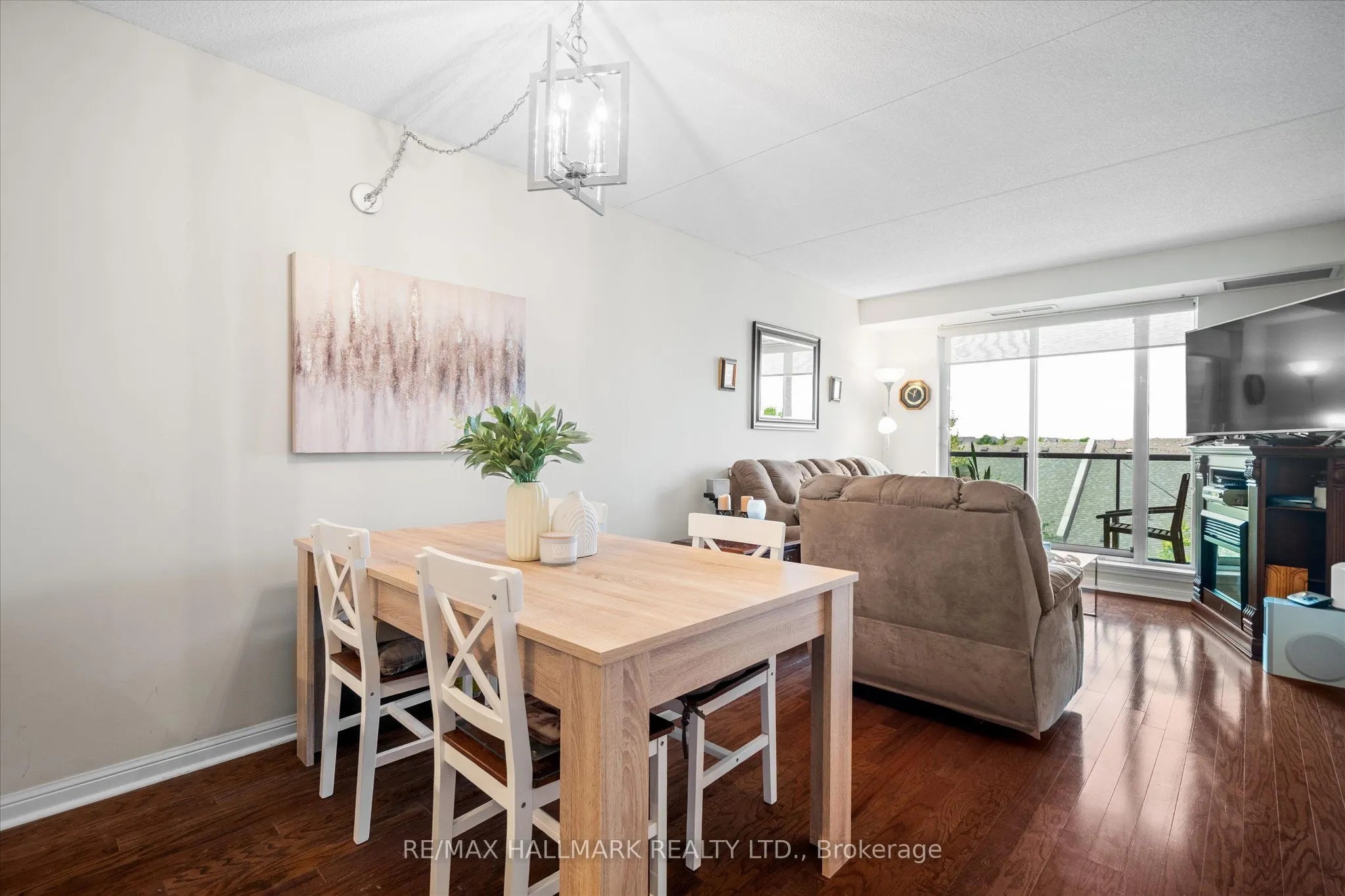 65 Via Rosedale, #318