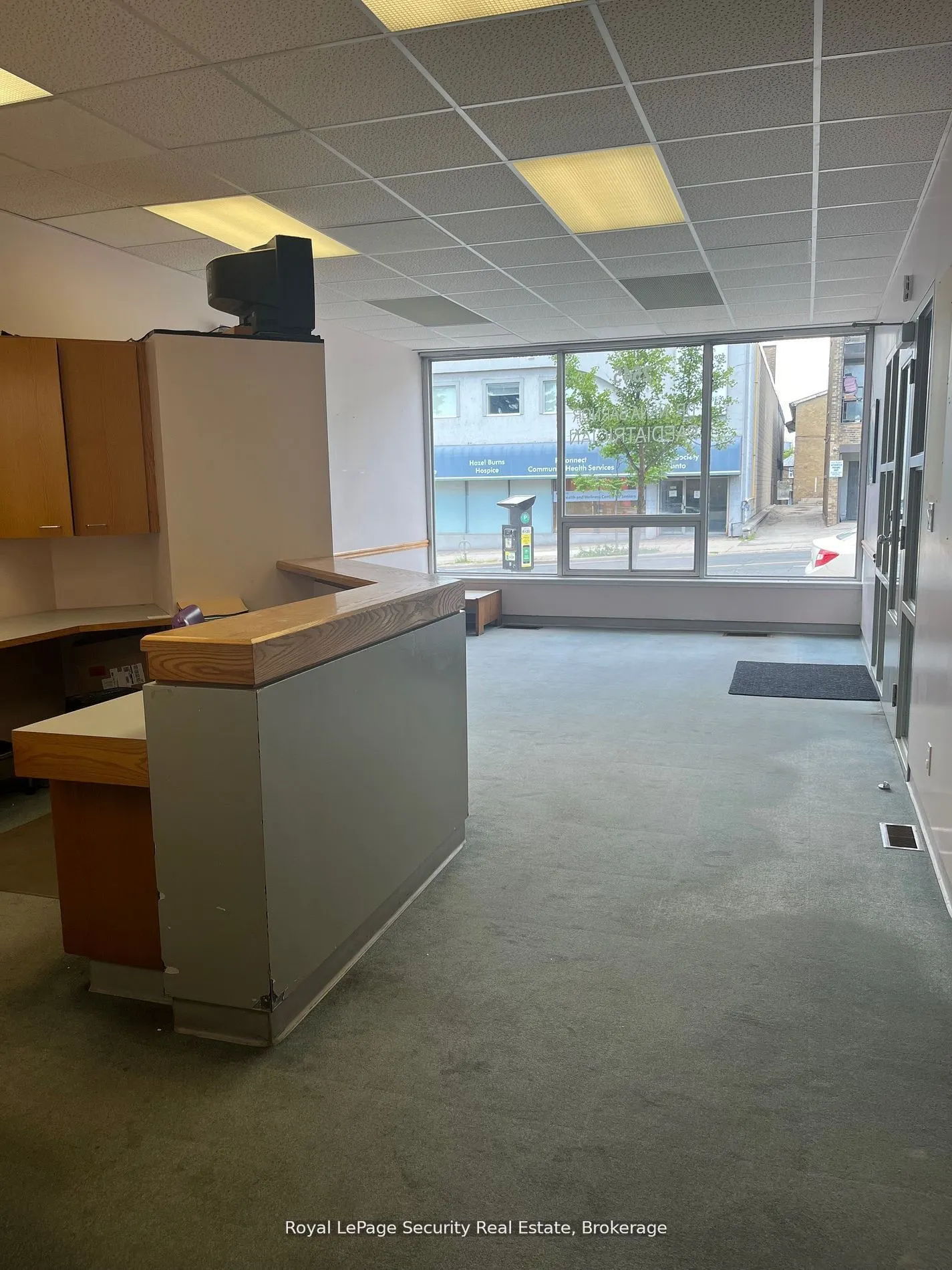 2545 Eglinton Avenue W