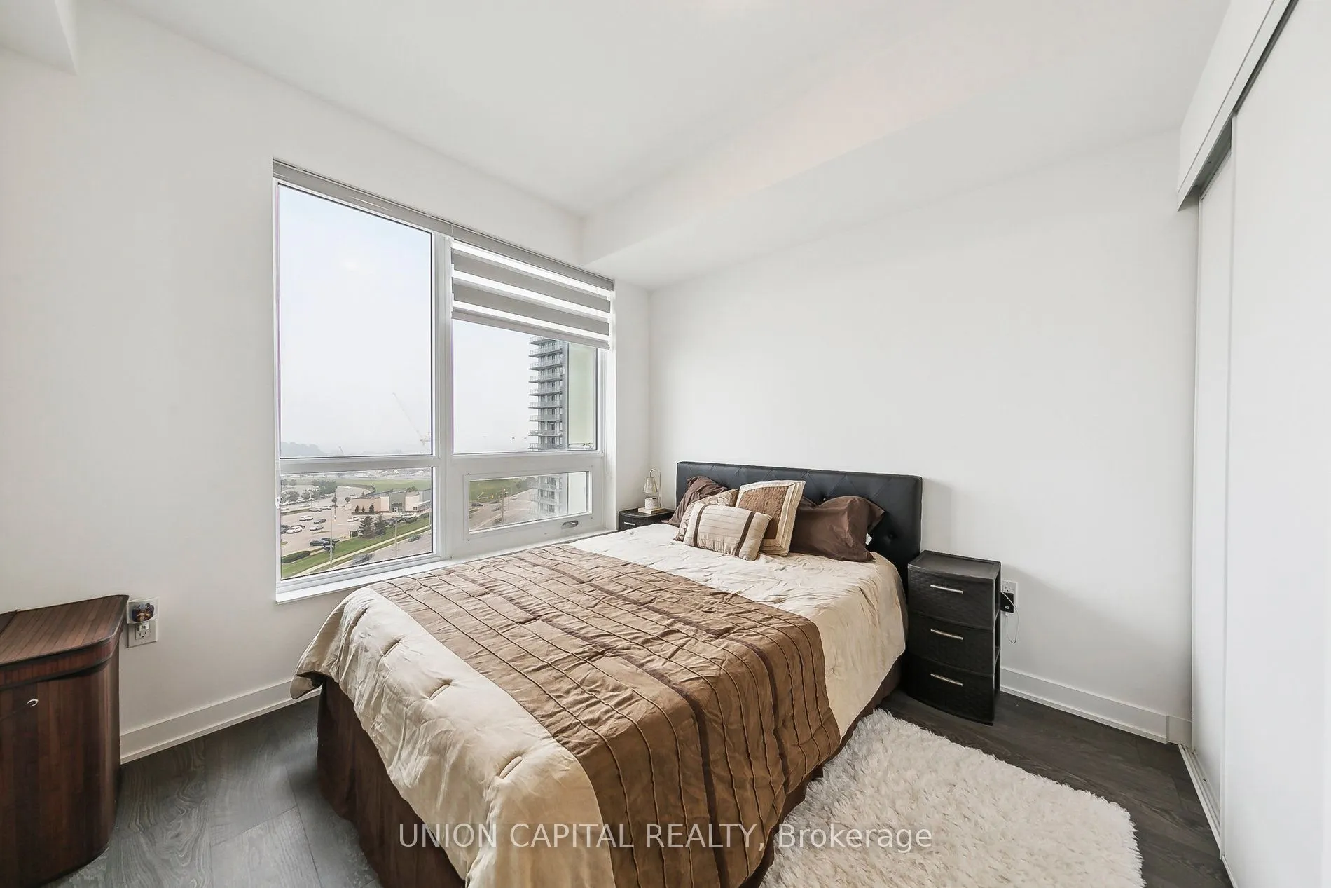 4699 Glen Erin Drive, #1001